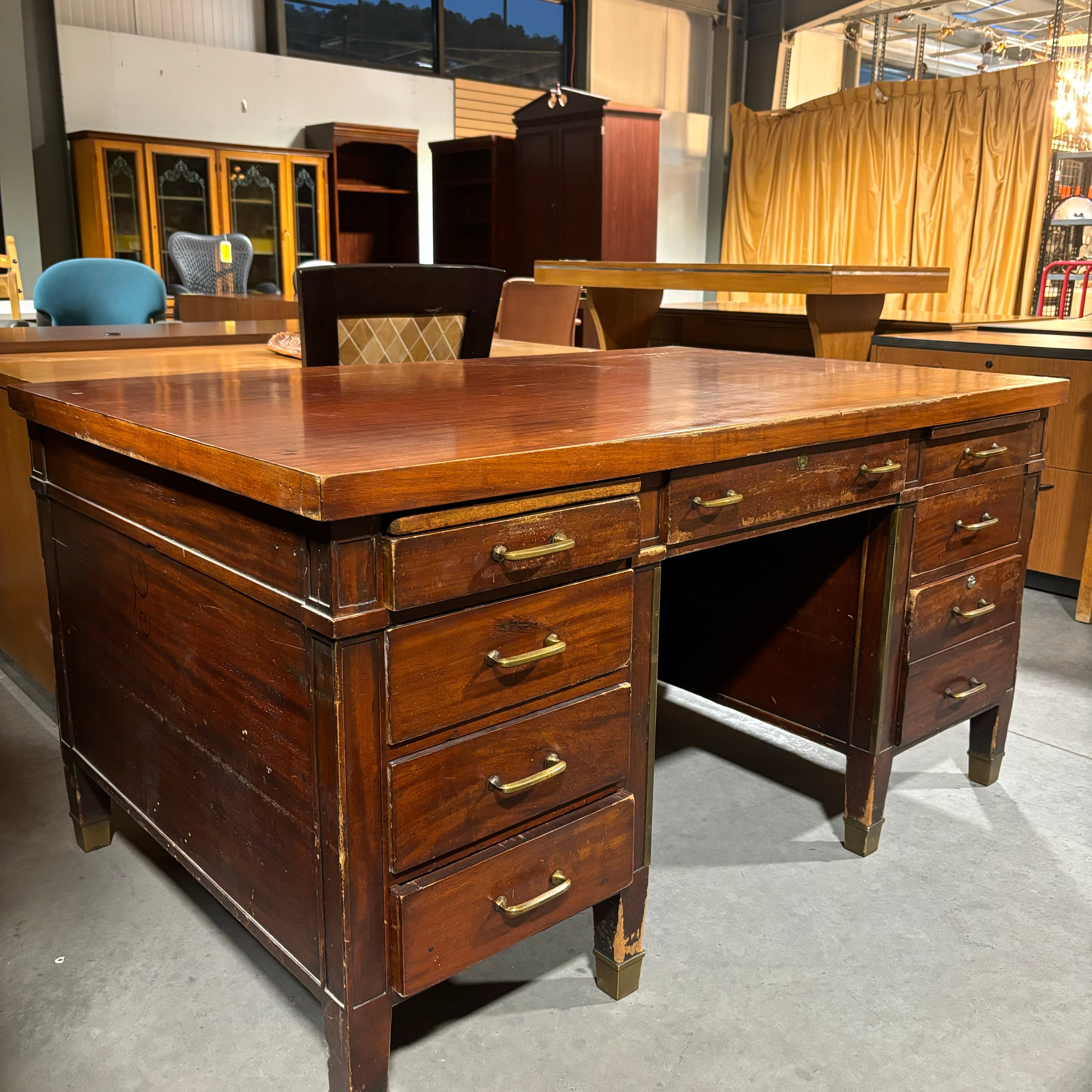 Doten Dunton Desk Co Antique Red Brown Finish Solid Wood 9 Drawer & 2 Pullout Surfaces Desk 60"x 38"x 31"