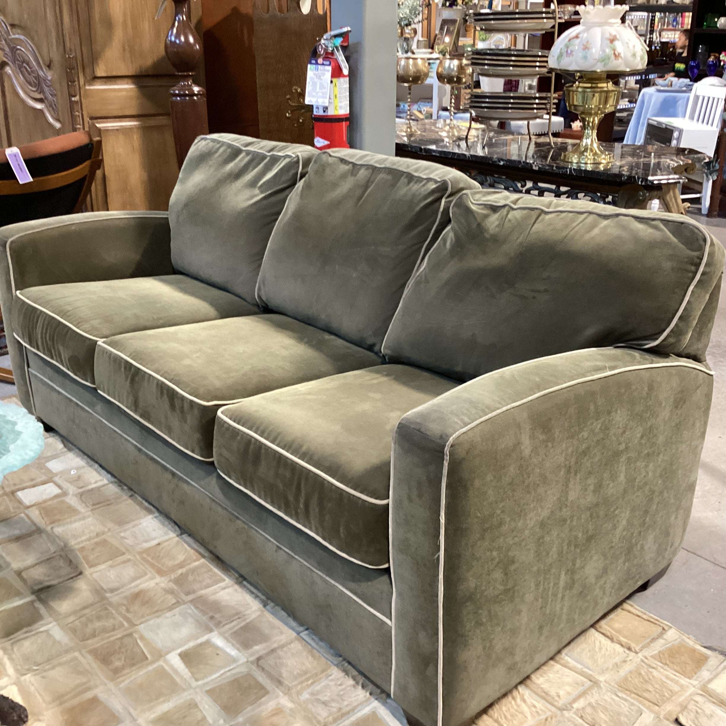 Flexsteel Olive Woven with Cream Piping Sofa 75"x 38"x 36"