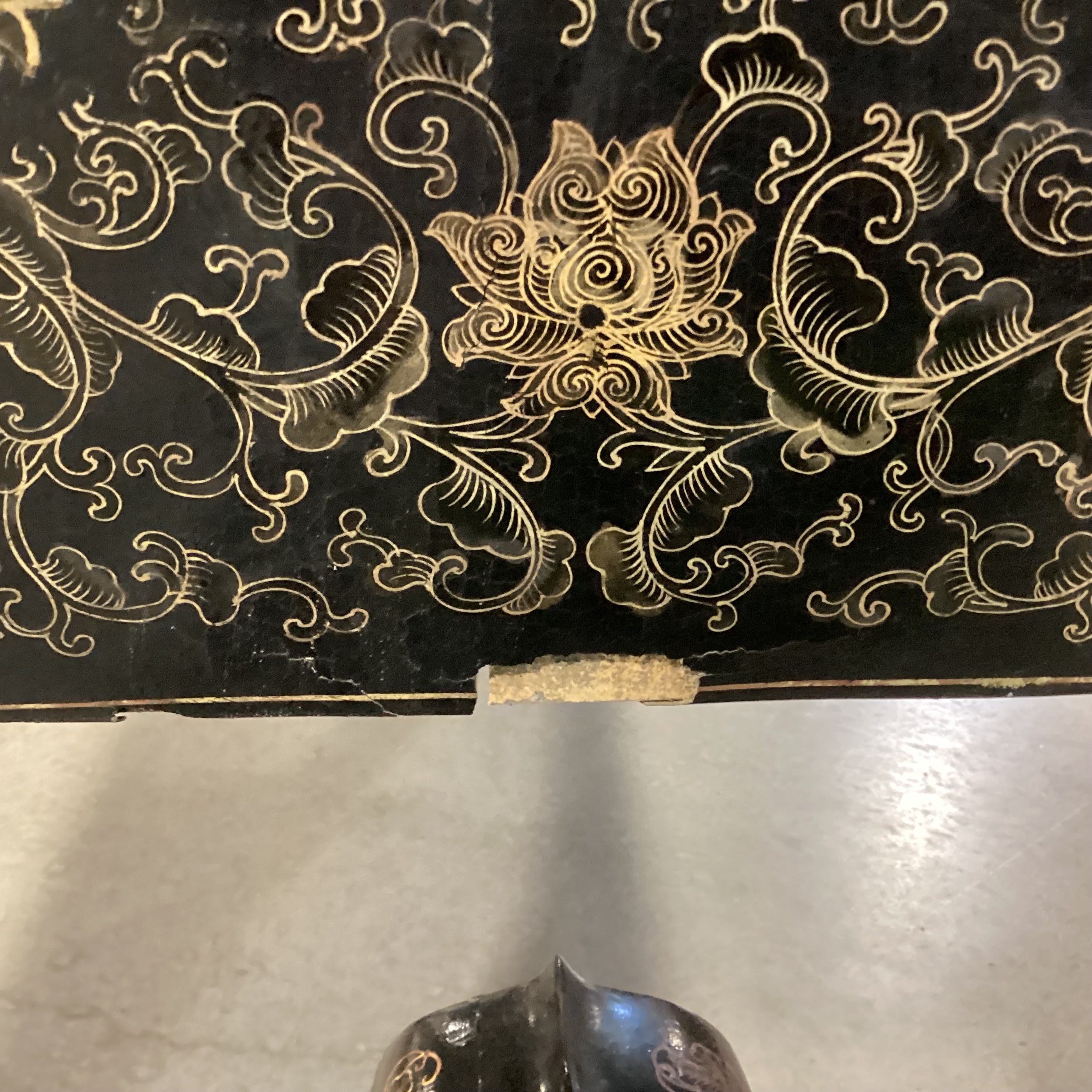 Vintage Chinoiserie Black Lacquer & Gold Hand Painted Console Sofa Table 61"x 16"x 34"