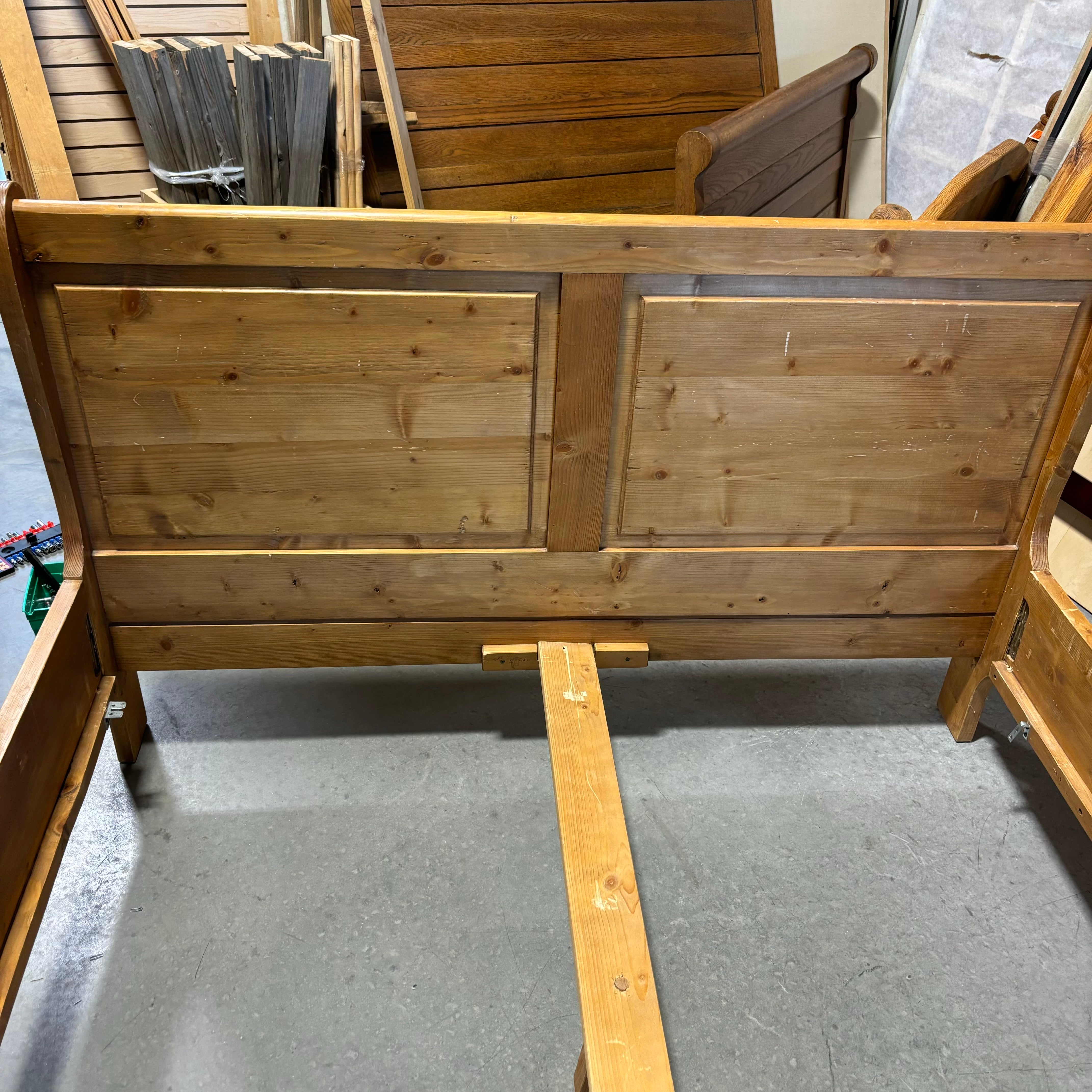 Custom Solid Light Finish Wooden Queen Bed Frame 91"x 64"x 41"