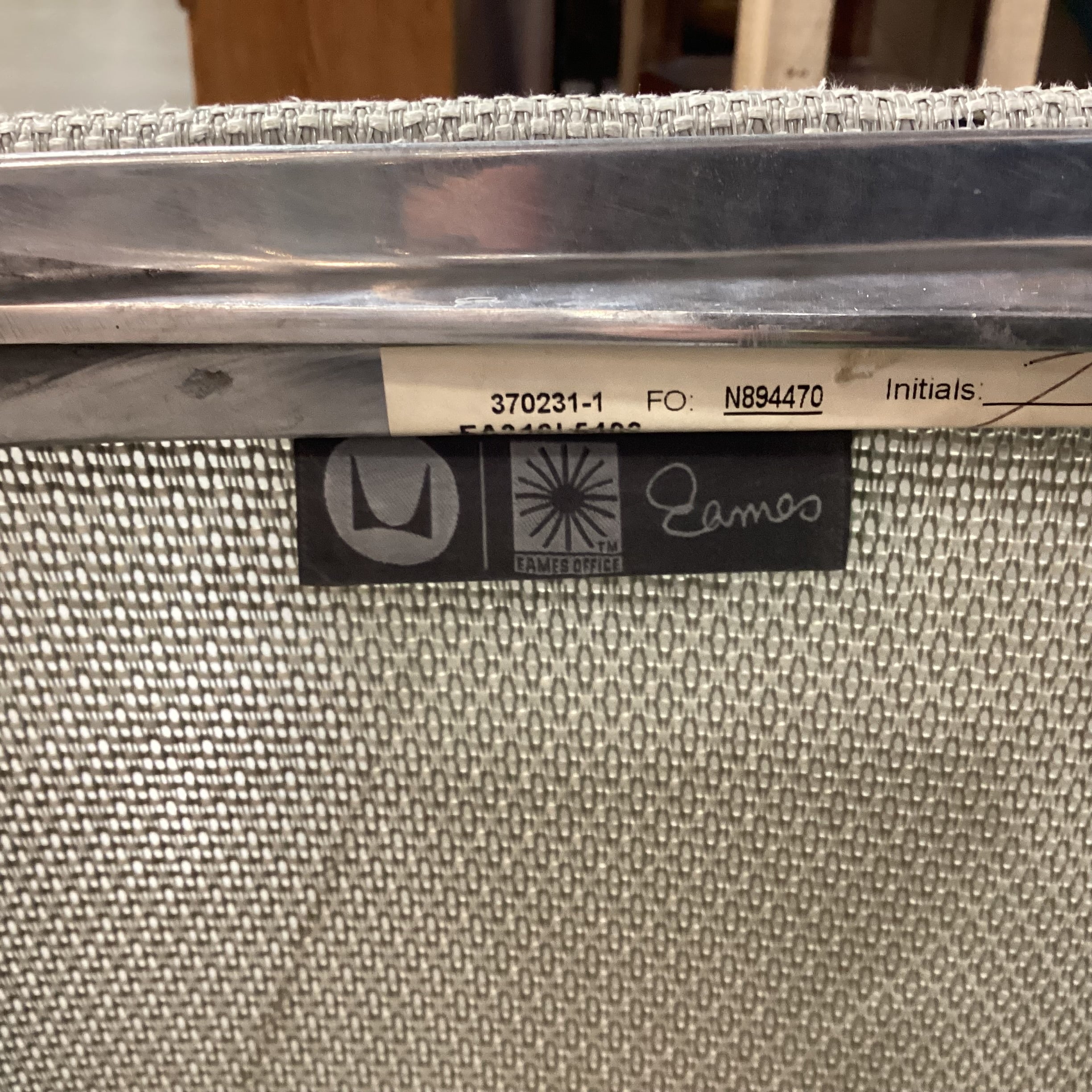 Vintage Eames Grey Mesh & Aluminum Mid Century Modern Office Chair 25"x 27"x 35"