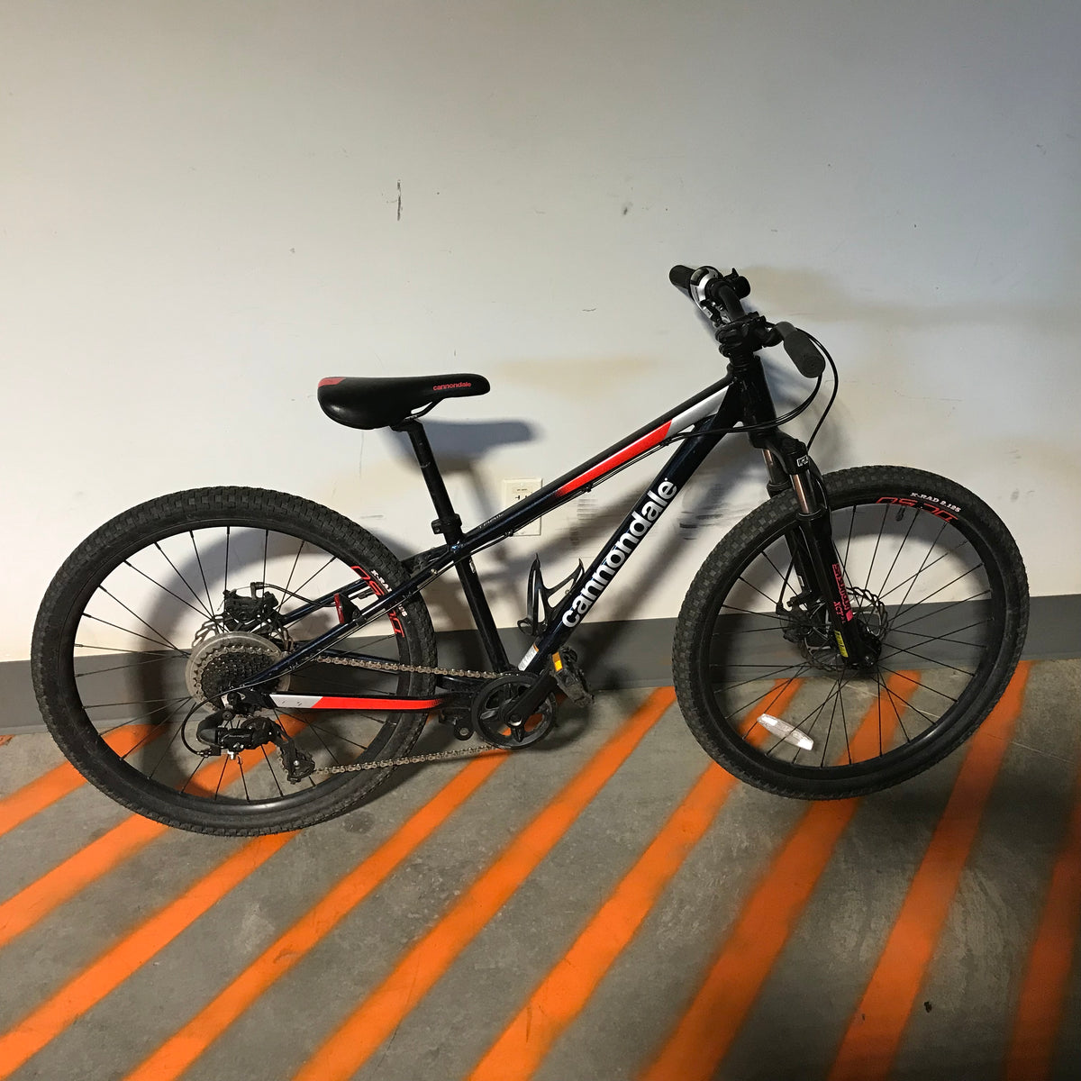 Cannondale Trail Black 8 Speed Kids Mountain Bike — Habitat Roaring Fork