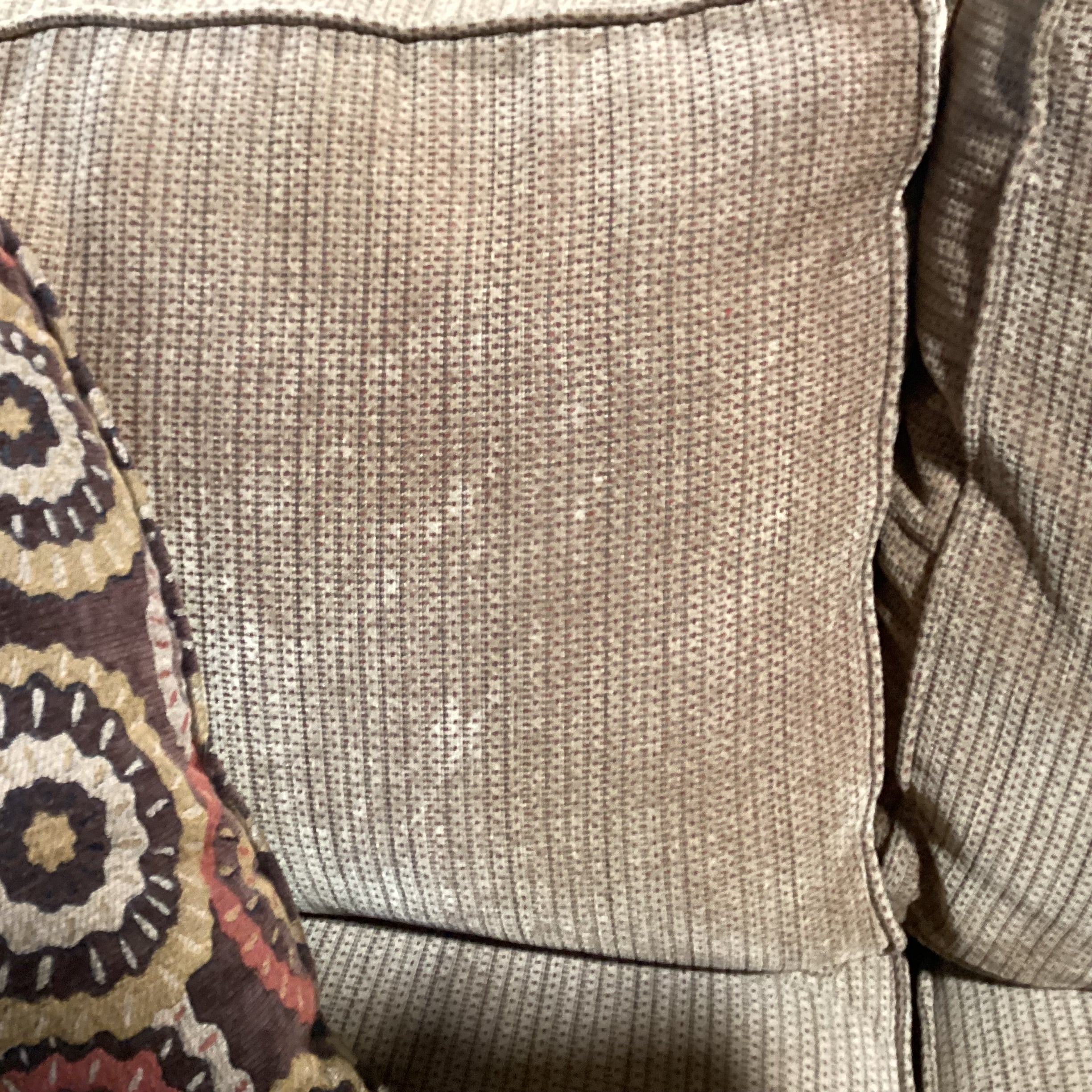 Rowe Furniture Tan Woven 4 Piece with Chaise Sectional 42"x 108"x 70"x 40"x 31"