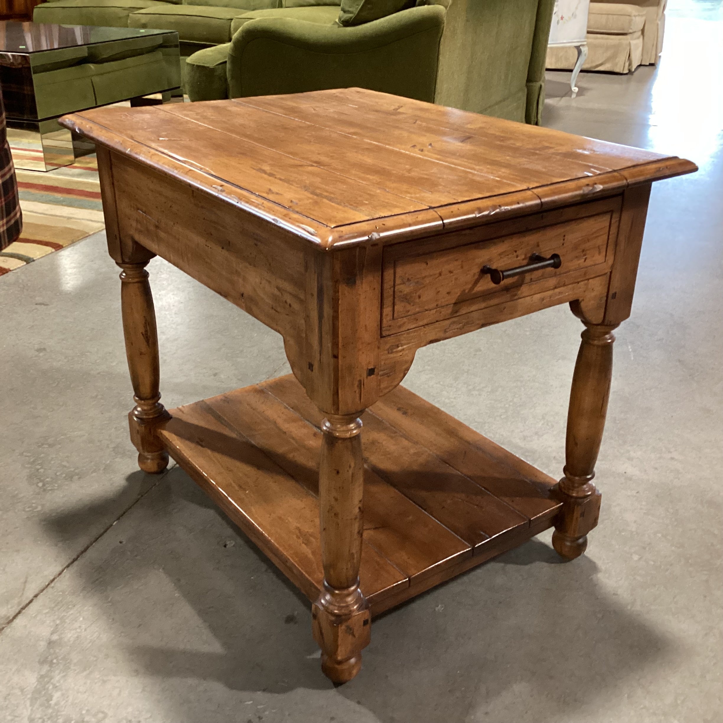 Ethan Allen Distressed Carved Wood 1 Drawer Bottom Shelf End Table 22"x 28"x 25"