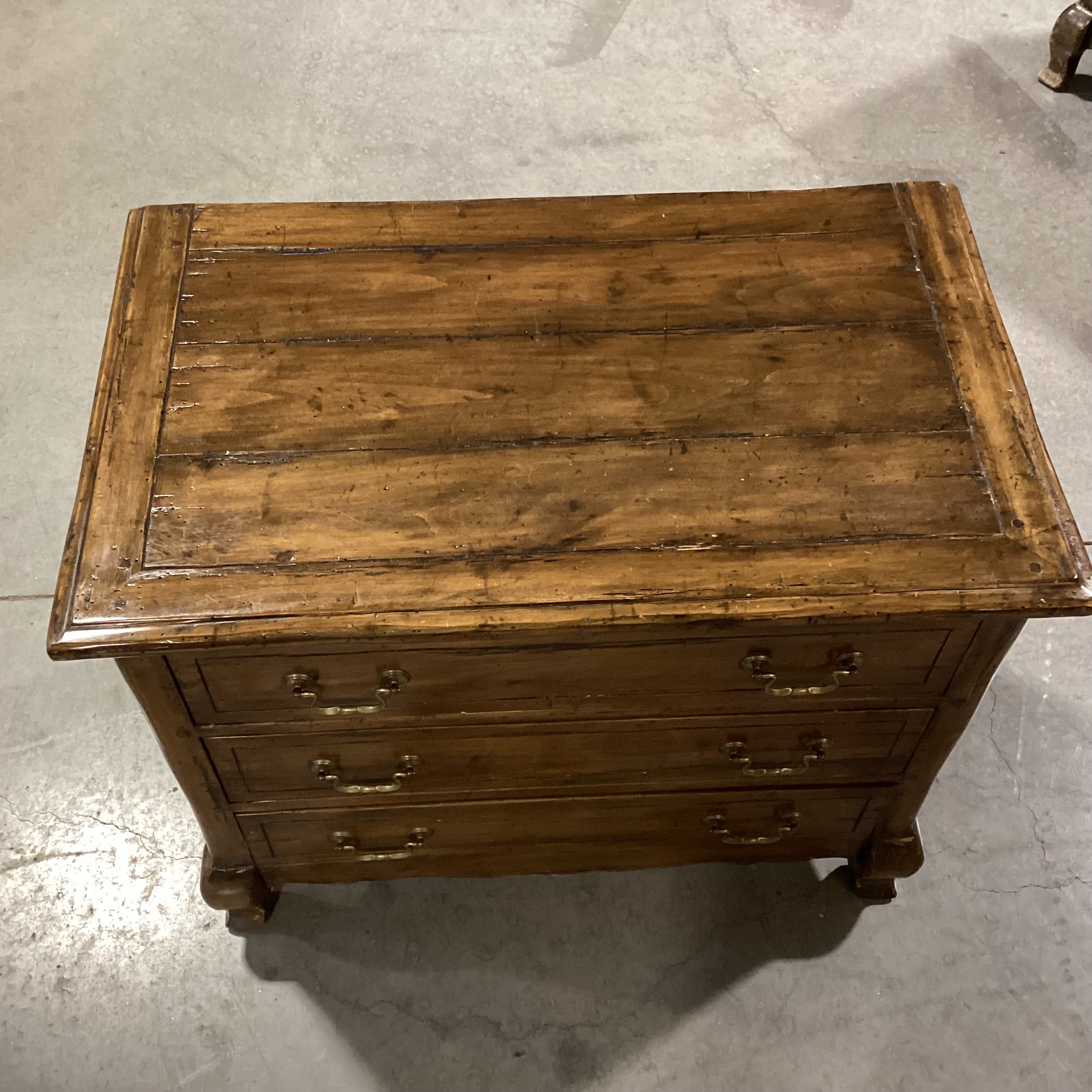 Guy Chaddock Melrose Collection Distressed Finished 3 Drawer Nightstand 29"x 18"x 24"