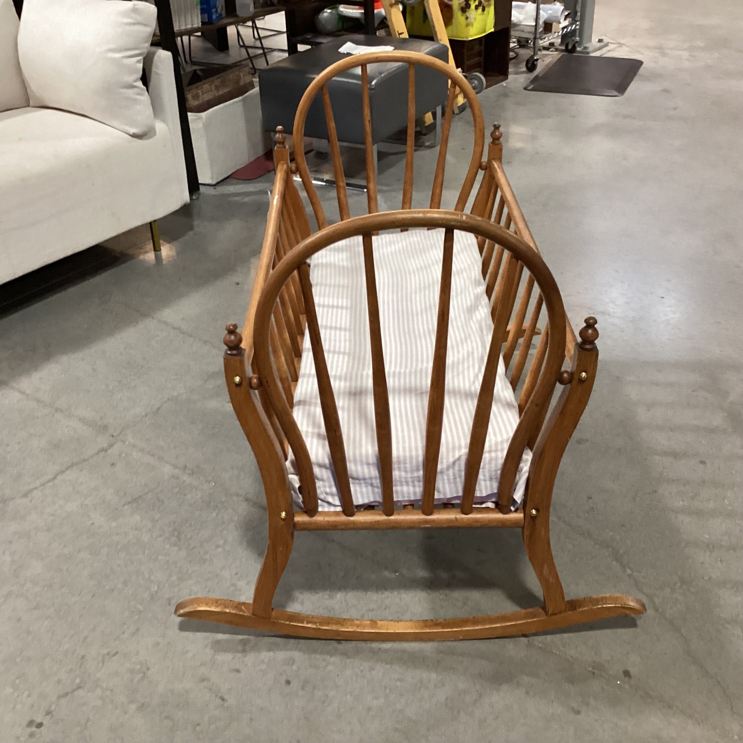 Antique 1897 Spindle Arch Rocking Cradle 39"x 32"x 32"