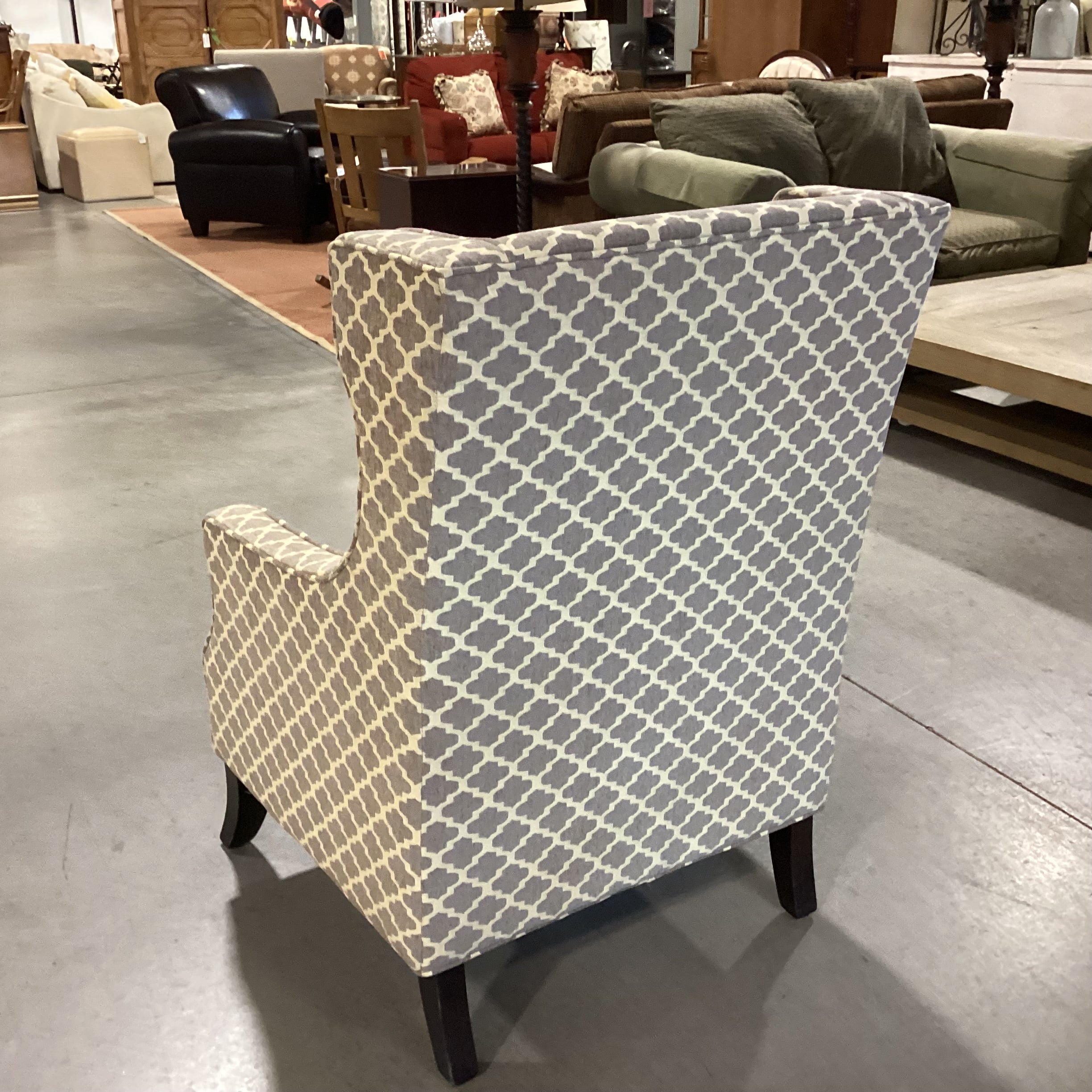 Pier 1 Imports Brown Gold Woven Lattice Slope Arm Wing Chair 29"x 29"x 41"
