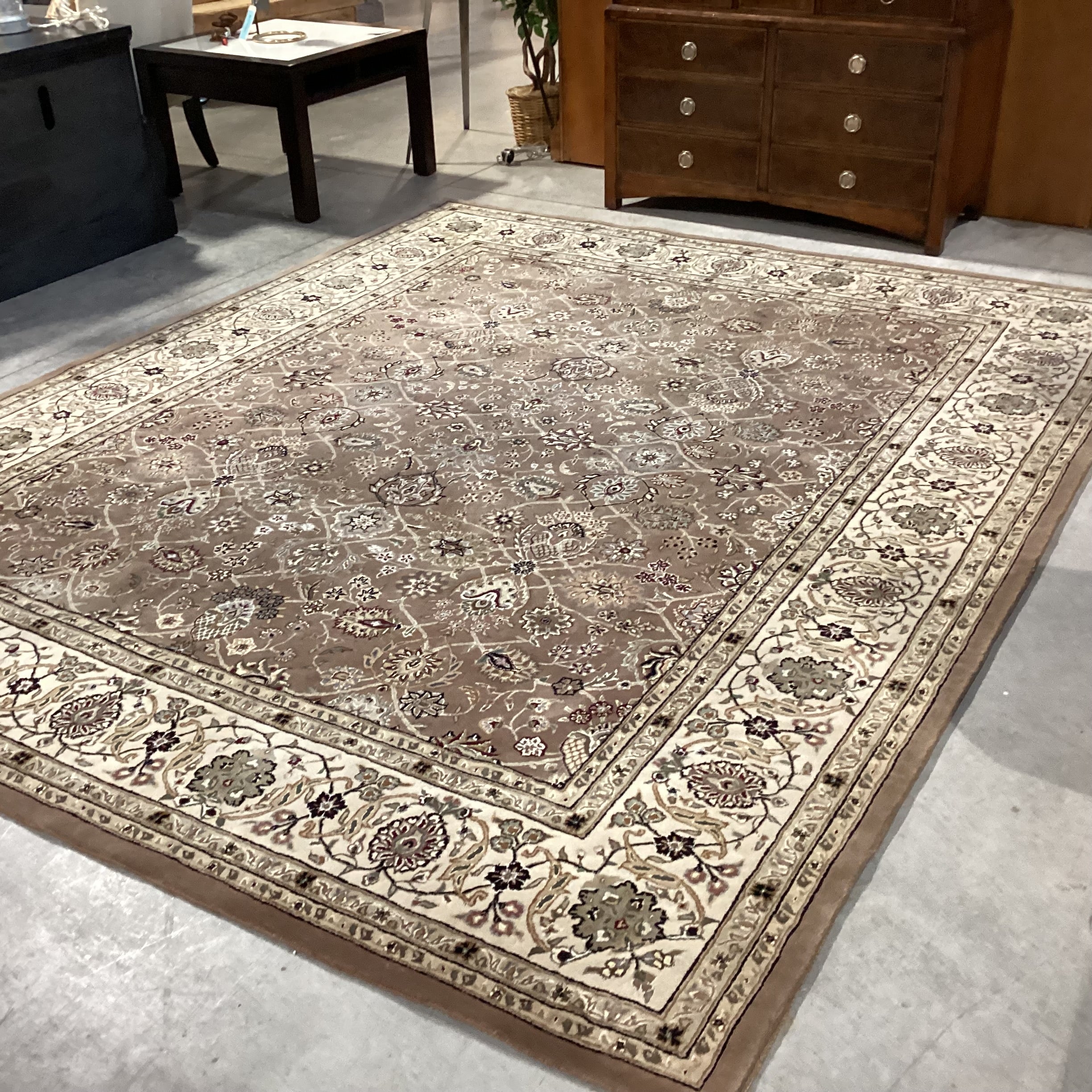 Nourison 2000 Collection Taupe Cream Black Floral Wool Rug 7'9" x 9'9"