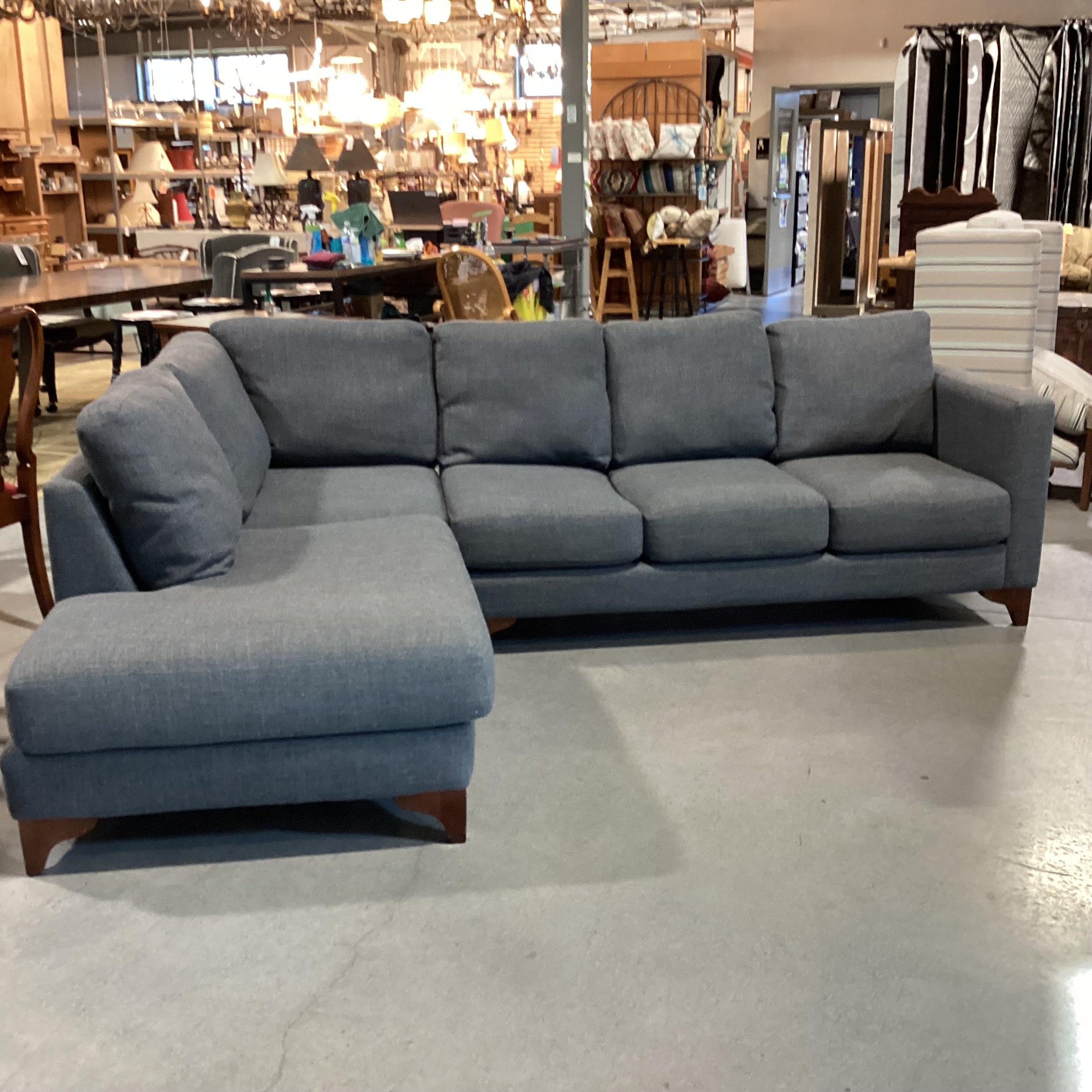 American Leather Furniture Grey Woven 2 Piece Sectional Sofa 107"x 81"x 37"x 28"