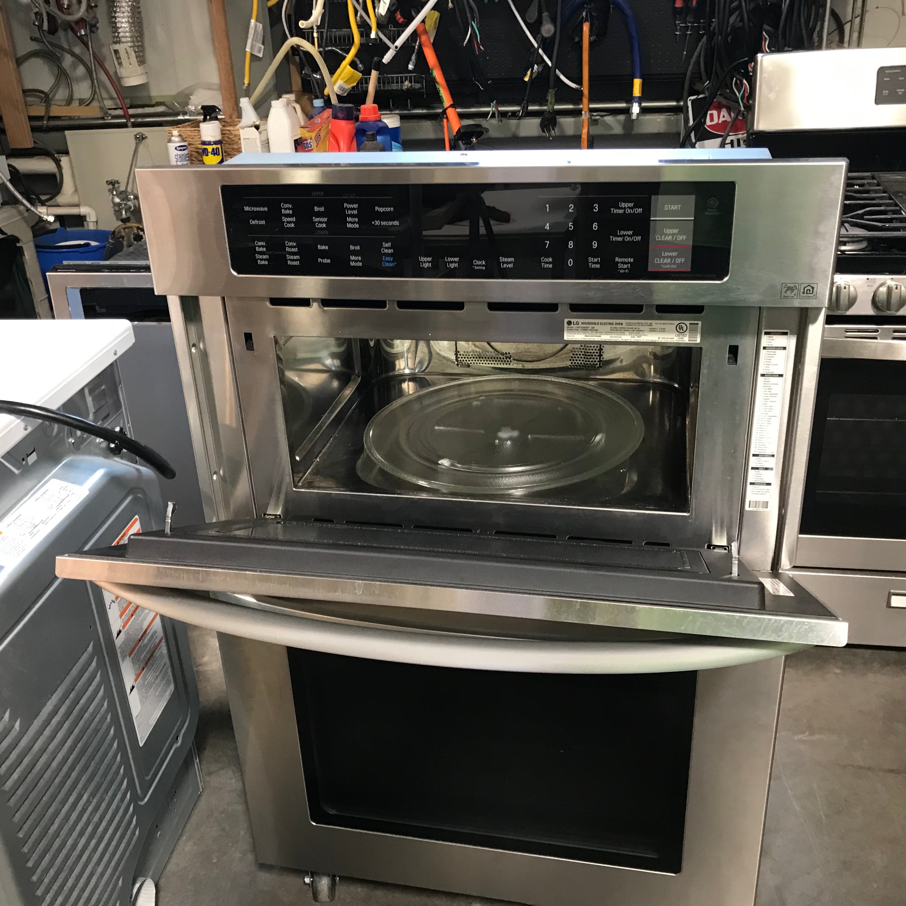 LG Stainless Steel Wall Oven & Upper Microwave 30"x 20"x 44"
