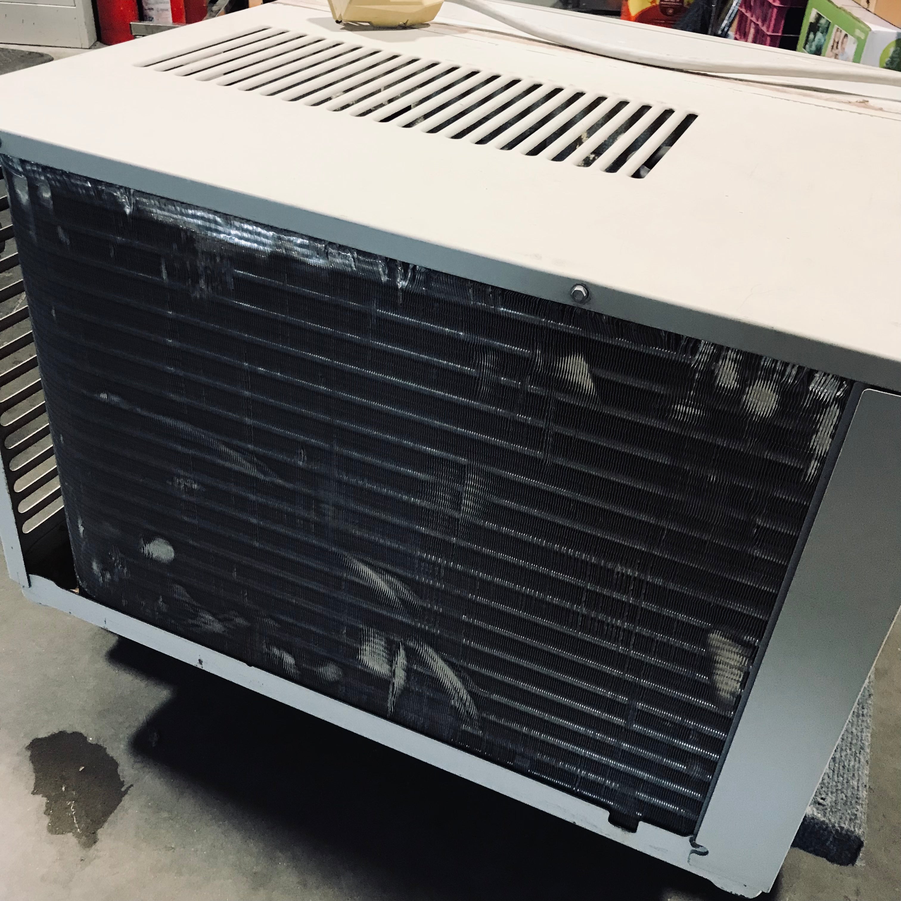 25.5"x 25"x 16" Whirlpool Window AC Unit
