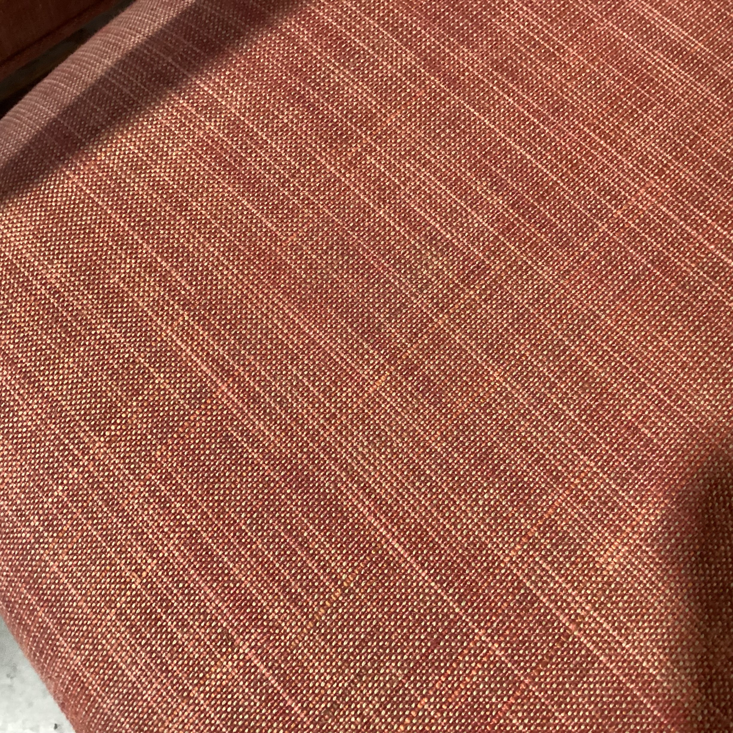 Set Of 4 Carved Wood Red Orange Woven Linen Dining Chairs 21"x 20"x 42.5"