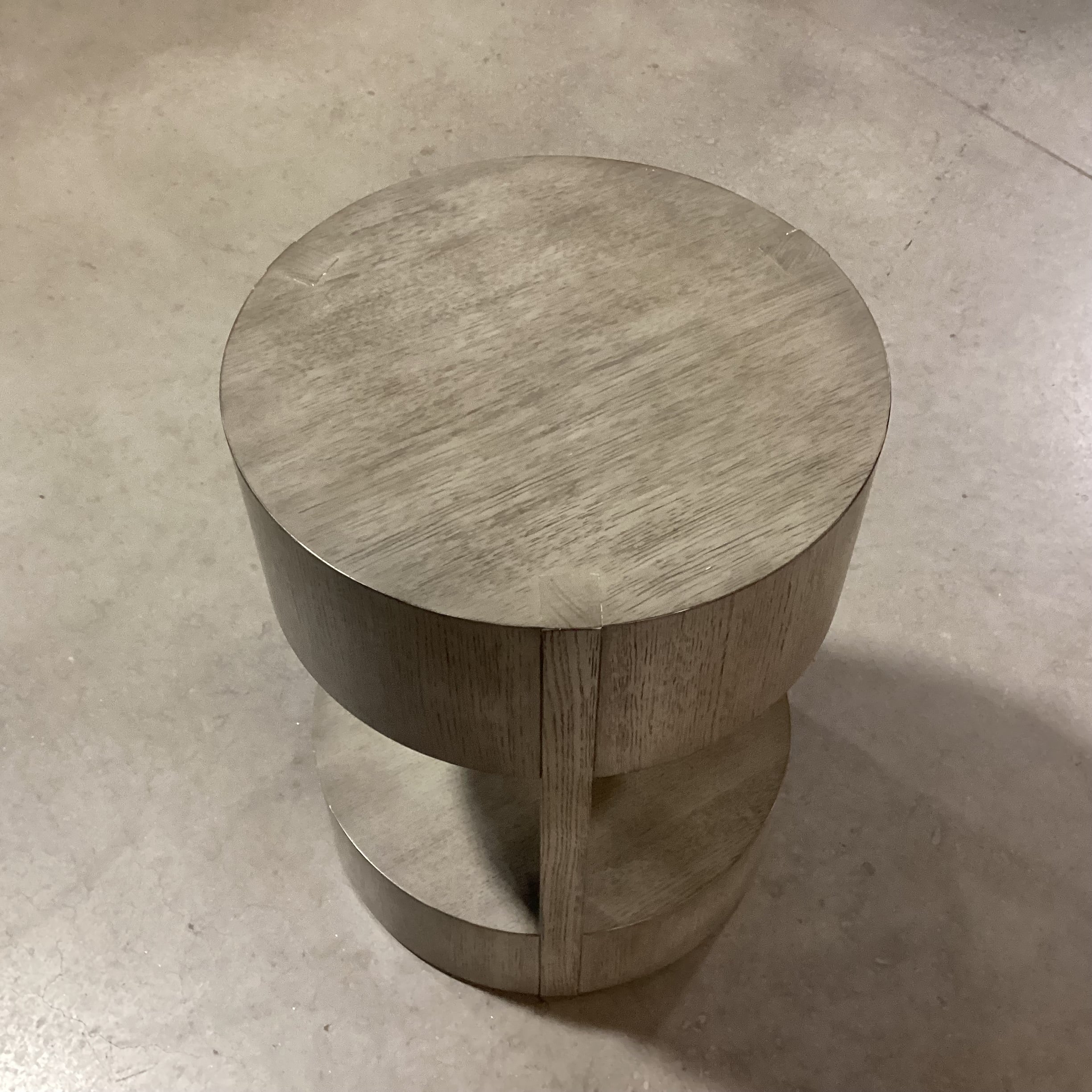 Bernhardt Interiors Calder Grey finished Wood Veneer 2 Tiered Round End Table 20.5" Diameter x 26.5"