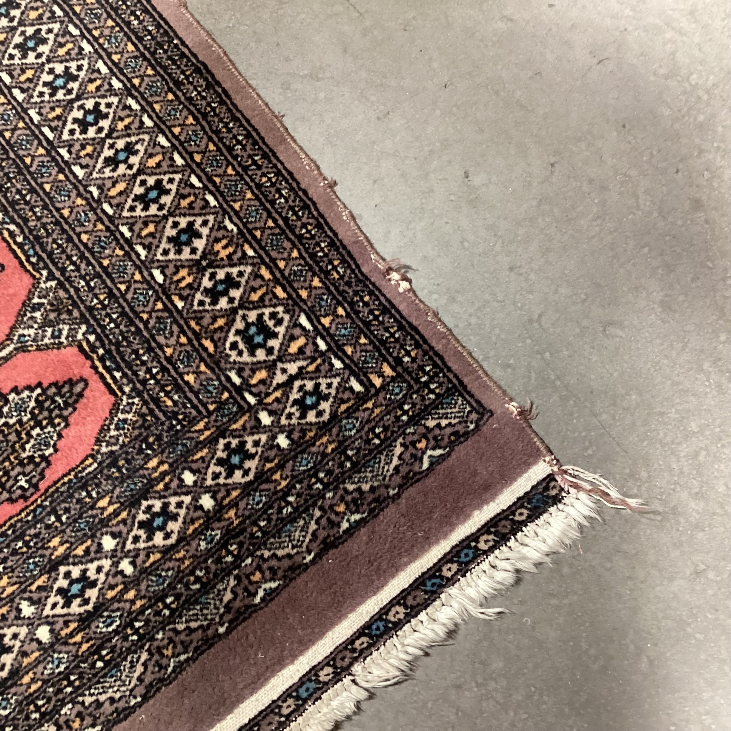 Vintage Pakistan Red Blue Brown Hand Woven Wool Rug 4'3"x 6'7"