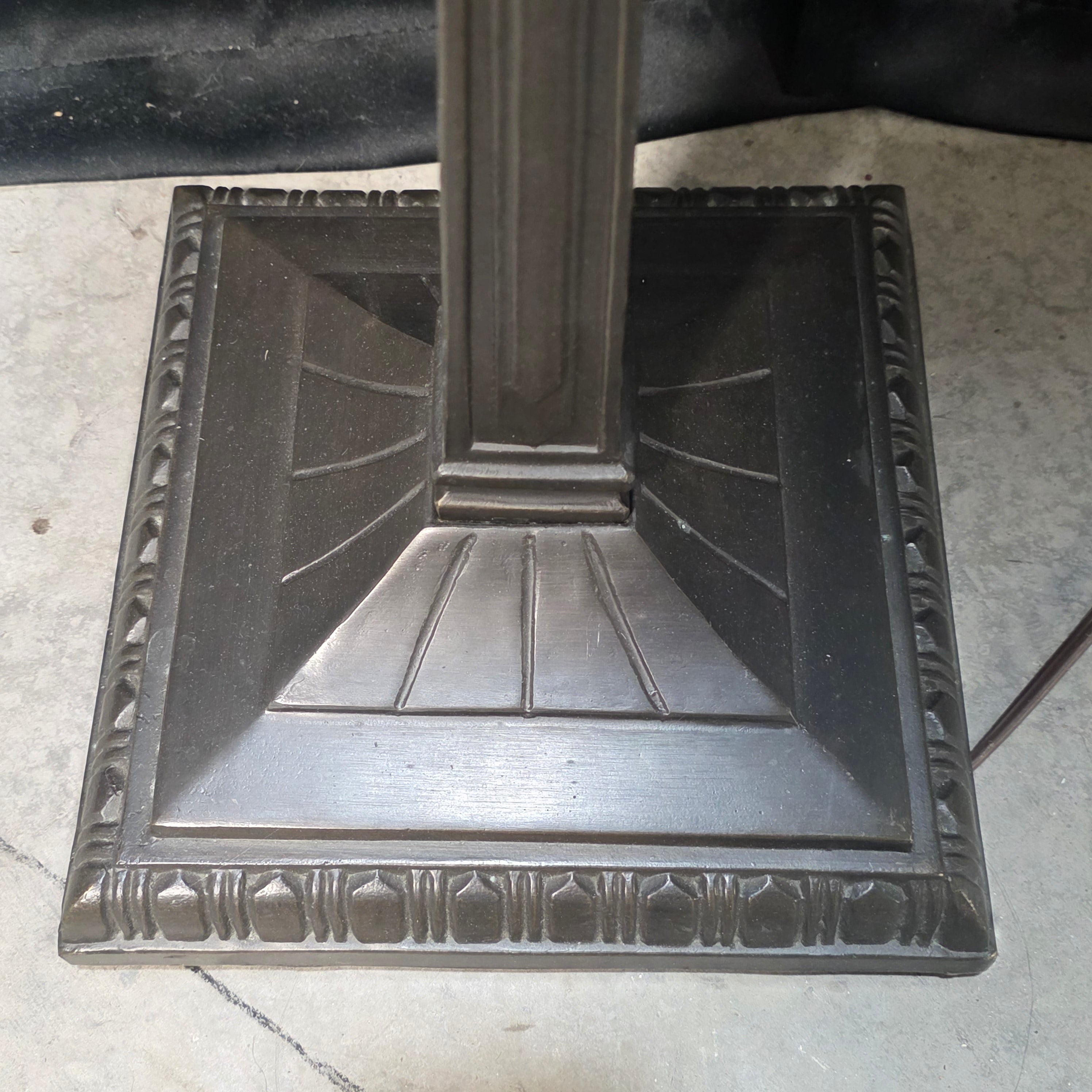 Tiffany Style Floor Lamp Simple Modern Style with Key Switch 14"x14"x71"