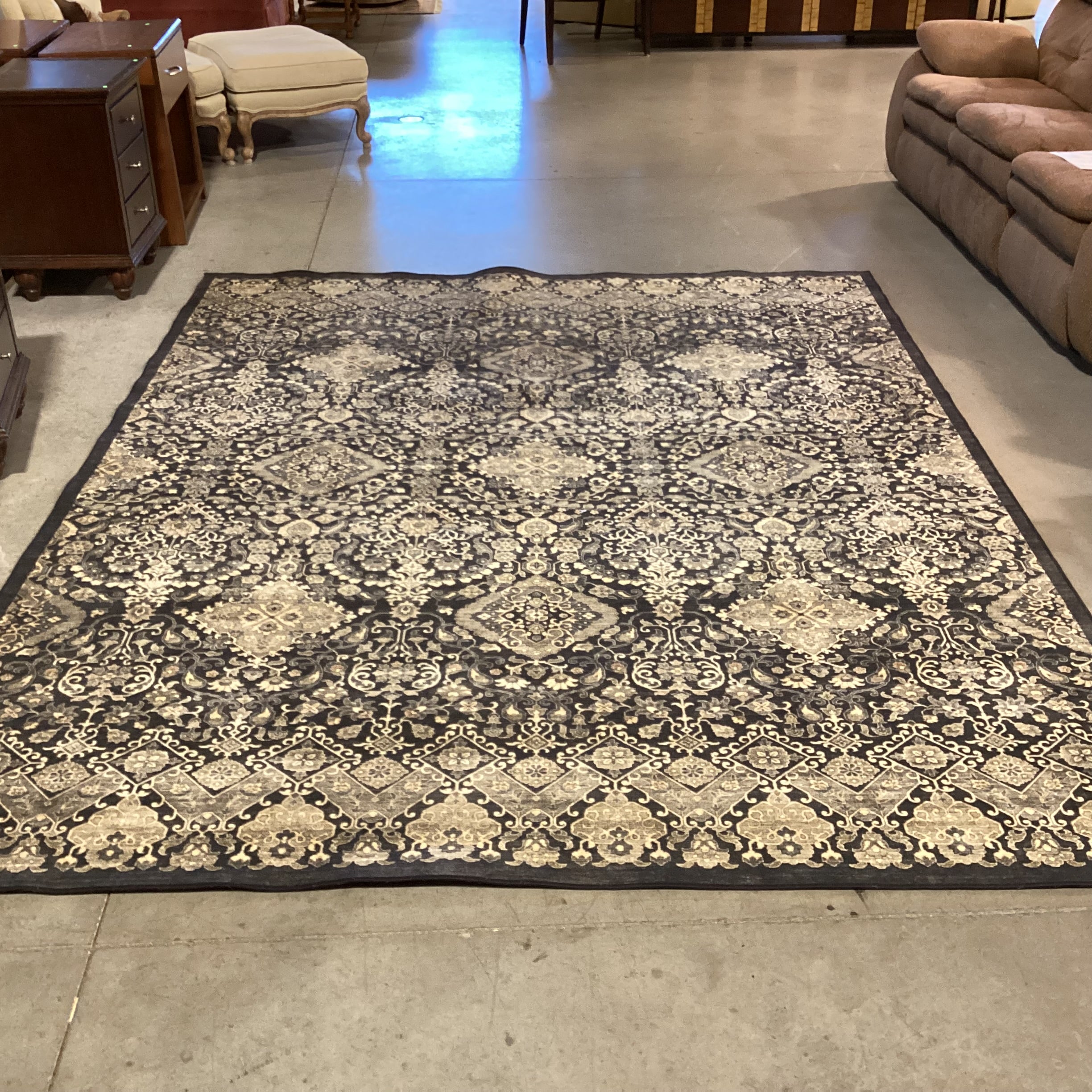 Charcoal & Cream Ornate Floral Rug 7'11''x 10'