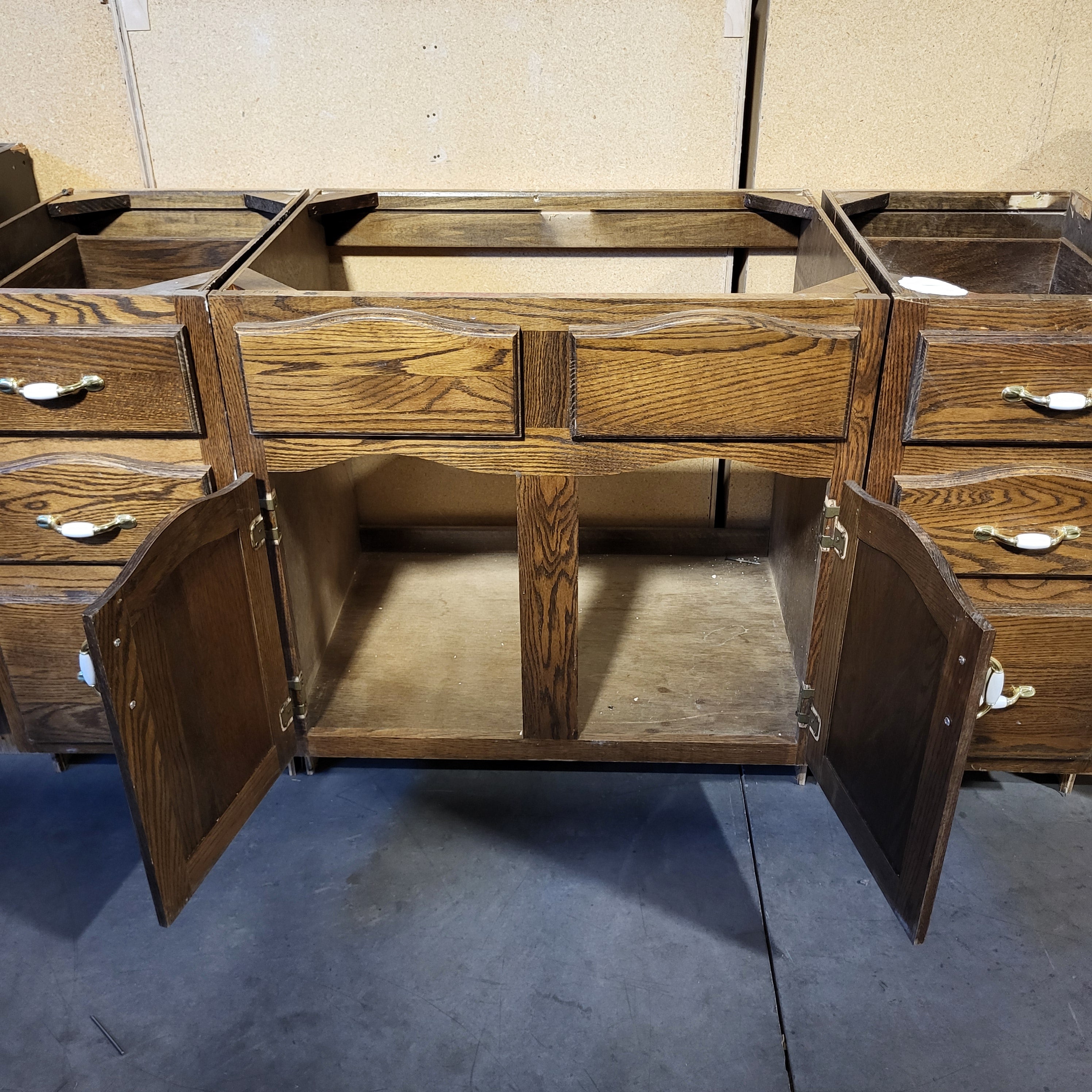60"x 22"x 30" 3 Piece 6 Drawer 2 Door Dark Wood Vanity