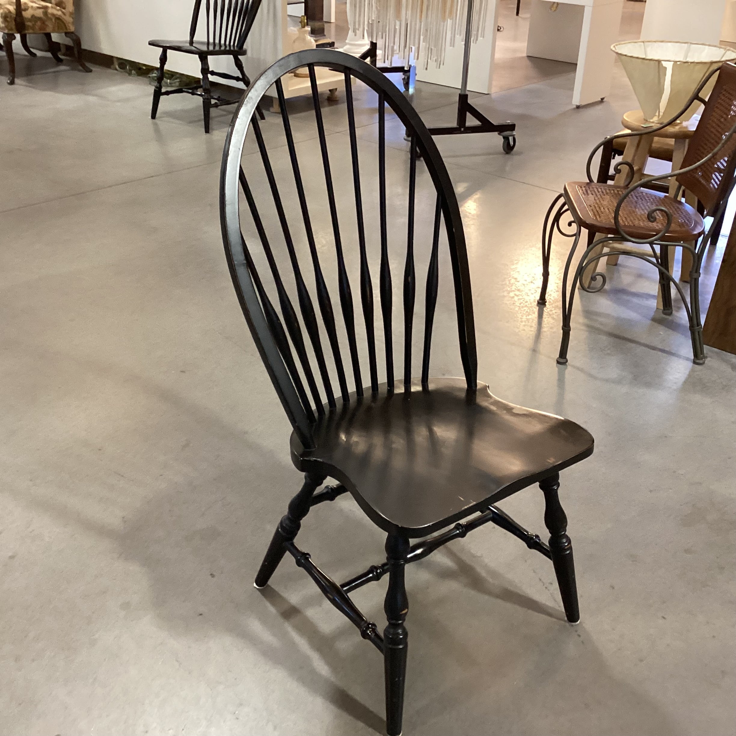 Windsor Style Antiqued Black Wood Dining Chair 19"x 23"x 41.5"