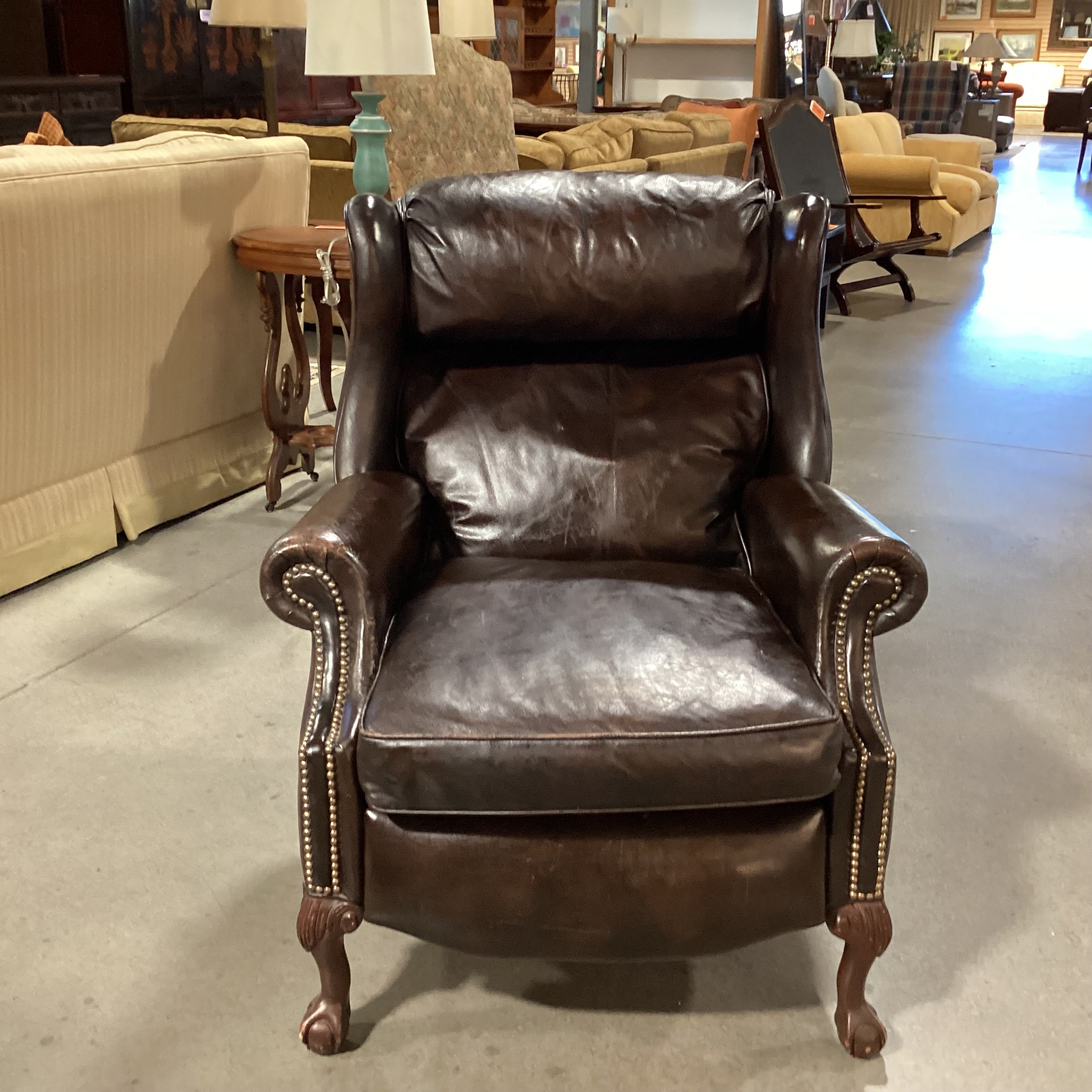 Bradington Young Leather Nailhead Claw & Ball Feet Winged Recliner Chair 34"x 38" to 68"x 40"