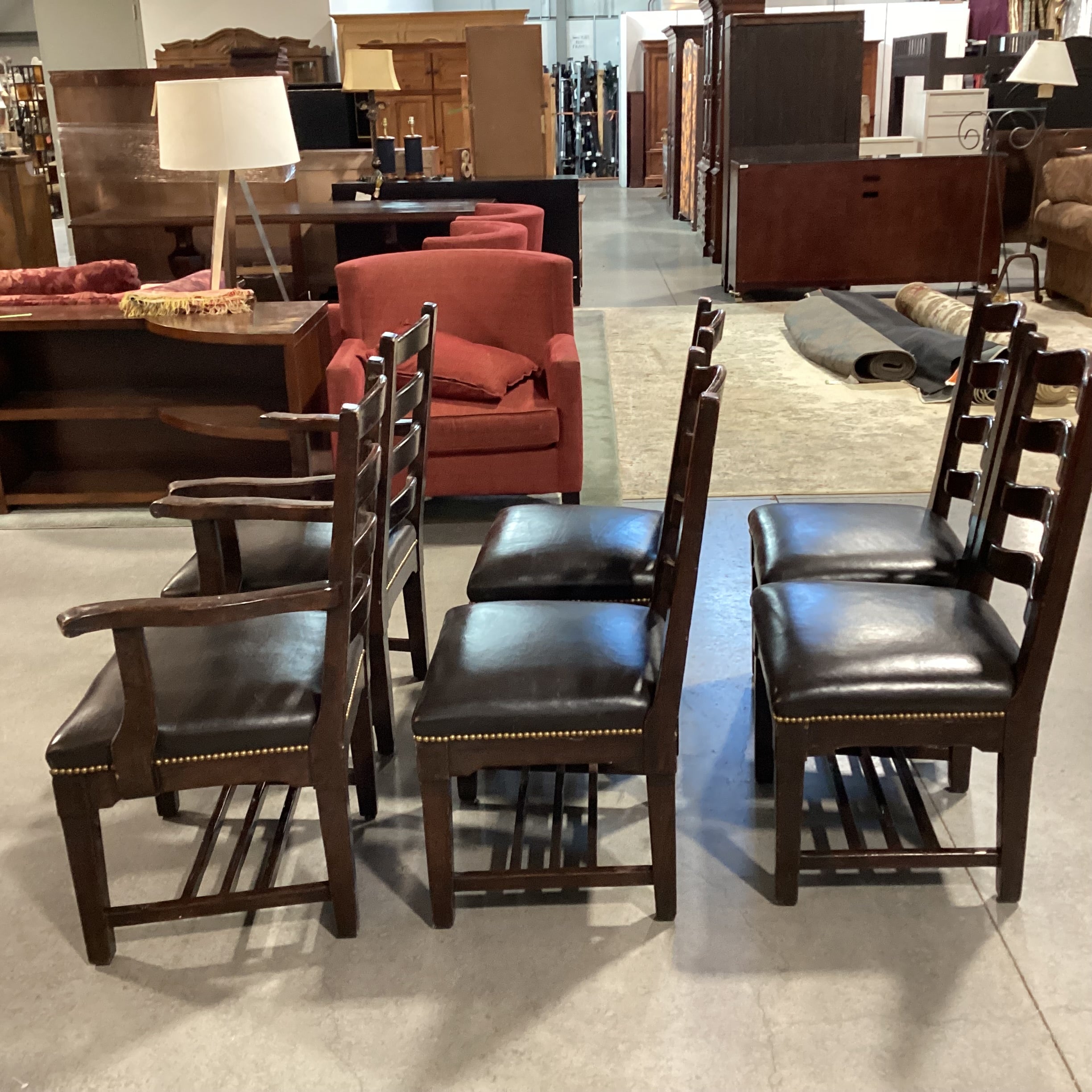 SET of 6 Dark Finish Carved Ladder Back & Leather Nailhead Dining Chairs 26"x 20"x 39"