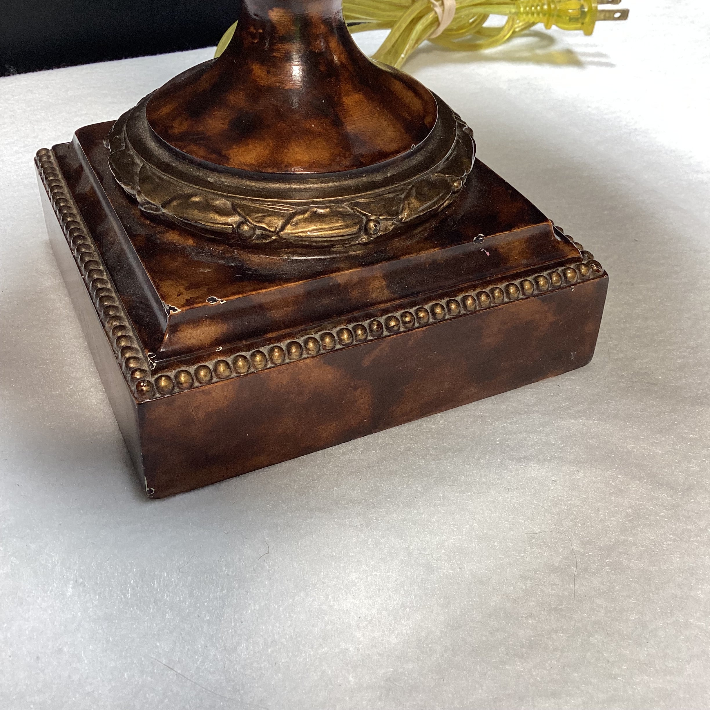 Tortoise Shell Urn Shaped Table Lamp With Shade 14" x 27" x 5 1/4"