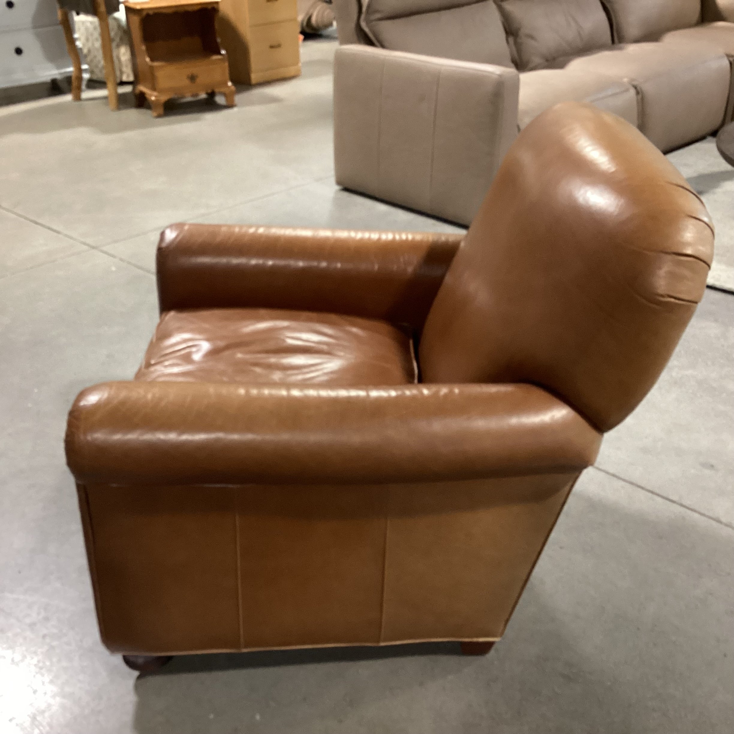 Lee Industries Leather with Front Casters Club Chair 36"x 38"x 35"