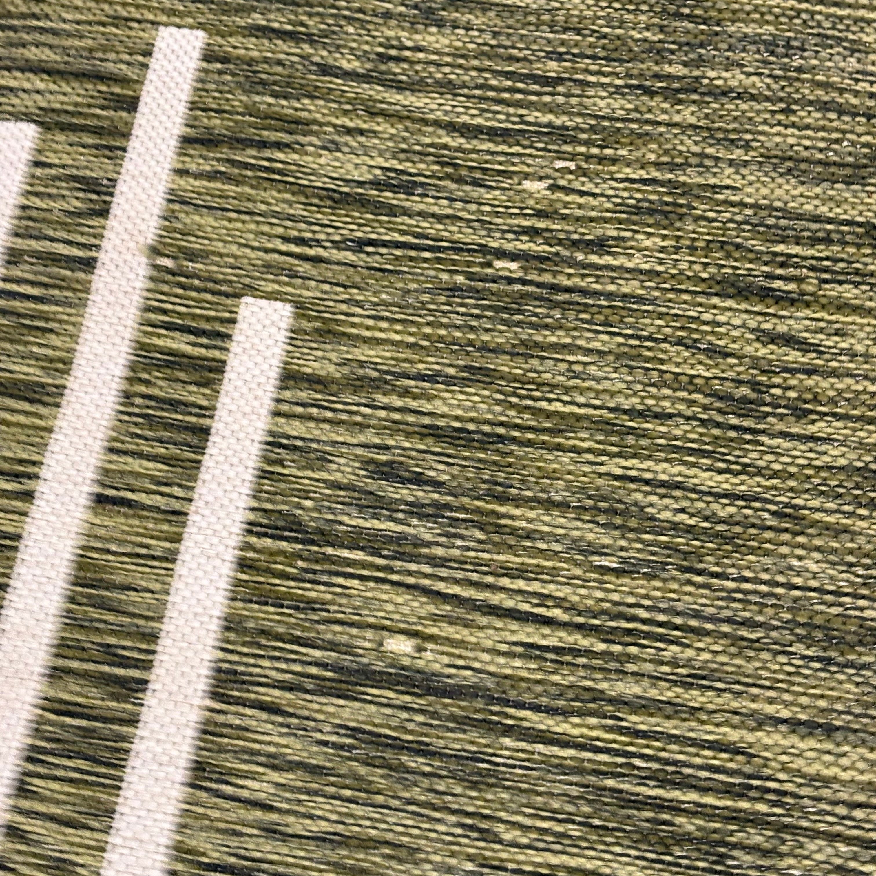 Unique Loom Green Geometric Round Poly Outdoor Rug 13' Diameter