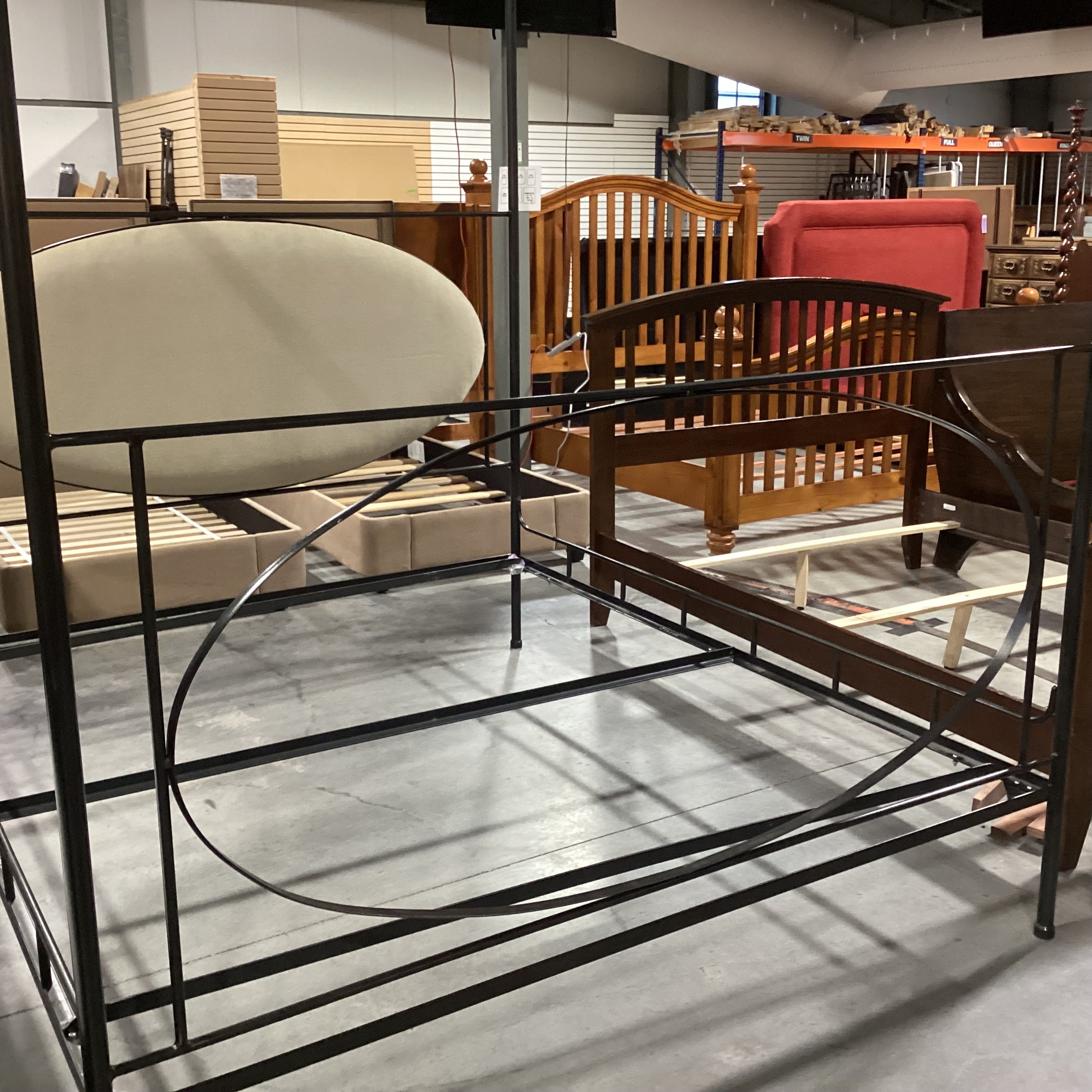 California King Iron Canopy with Oval Upholstered Inset Bed Set 75.5"x 86"x 117"