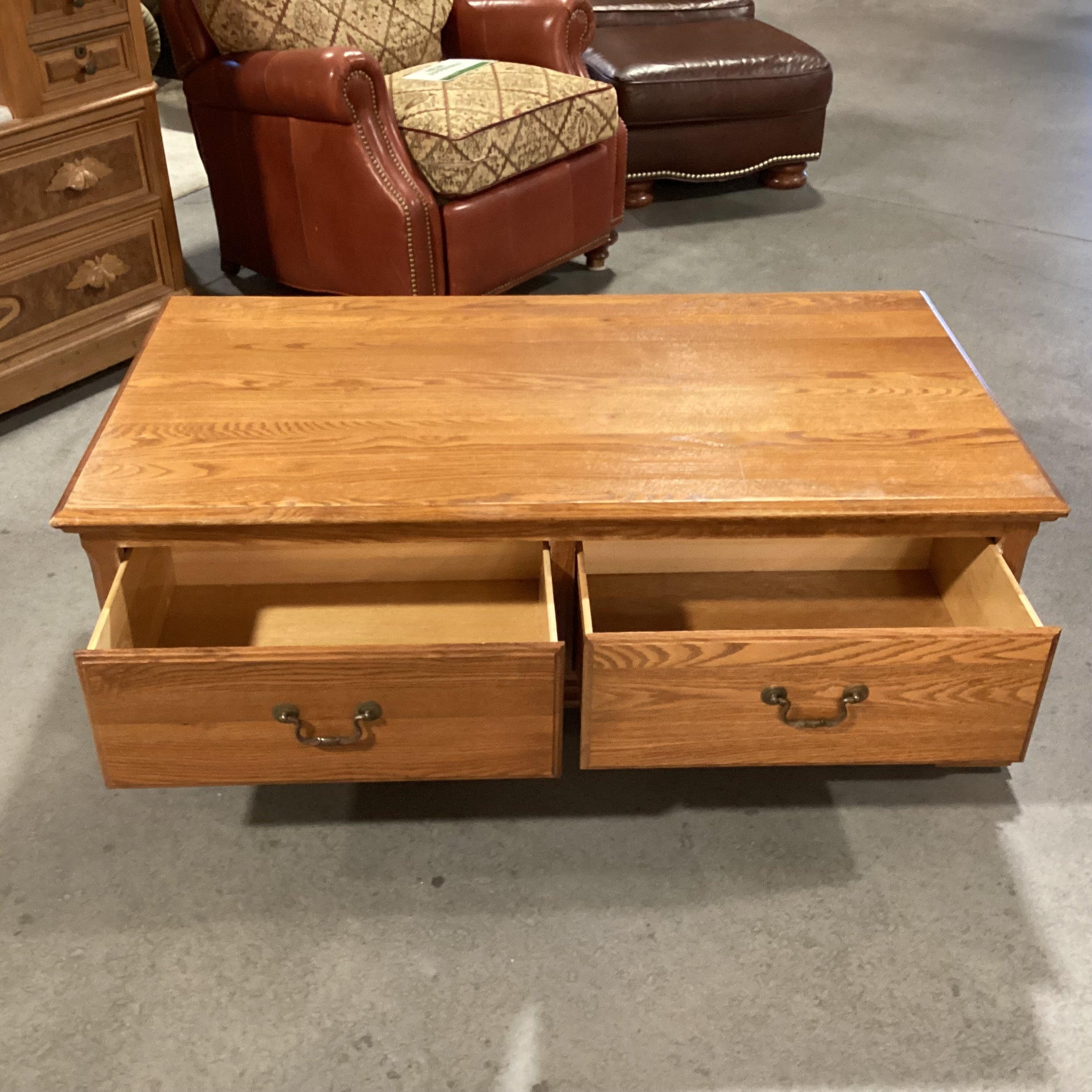 Pennsylvania House Finished Oak 2 Drawer Coffee Table