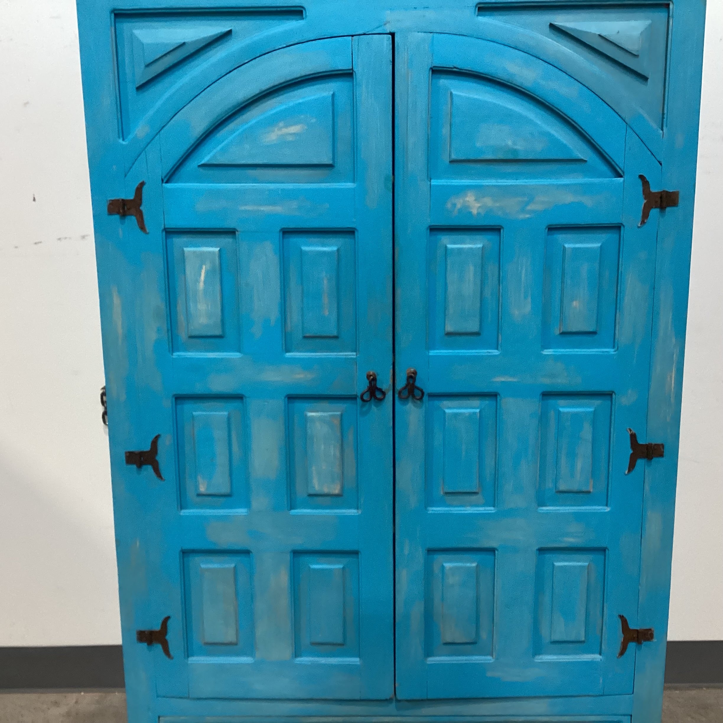 Rustic Carved Pine Distressed Blue 2 Door with Shelves 1 Drawer Armoire 51"x 25"x 80"