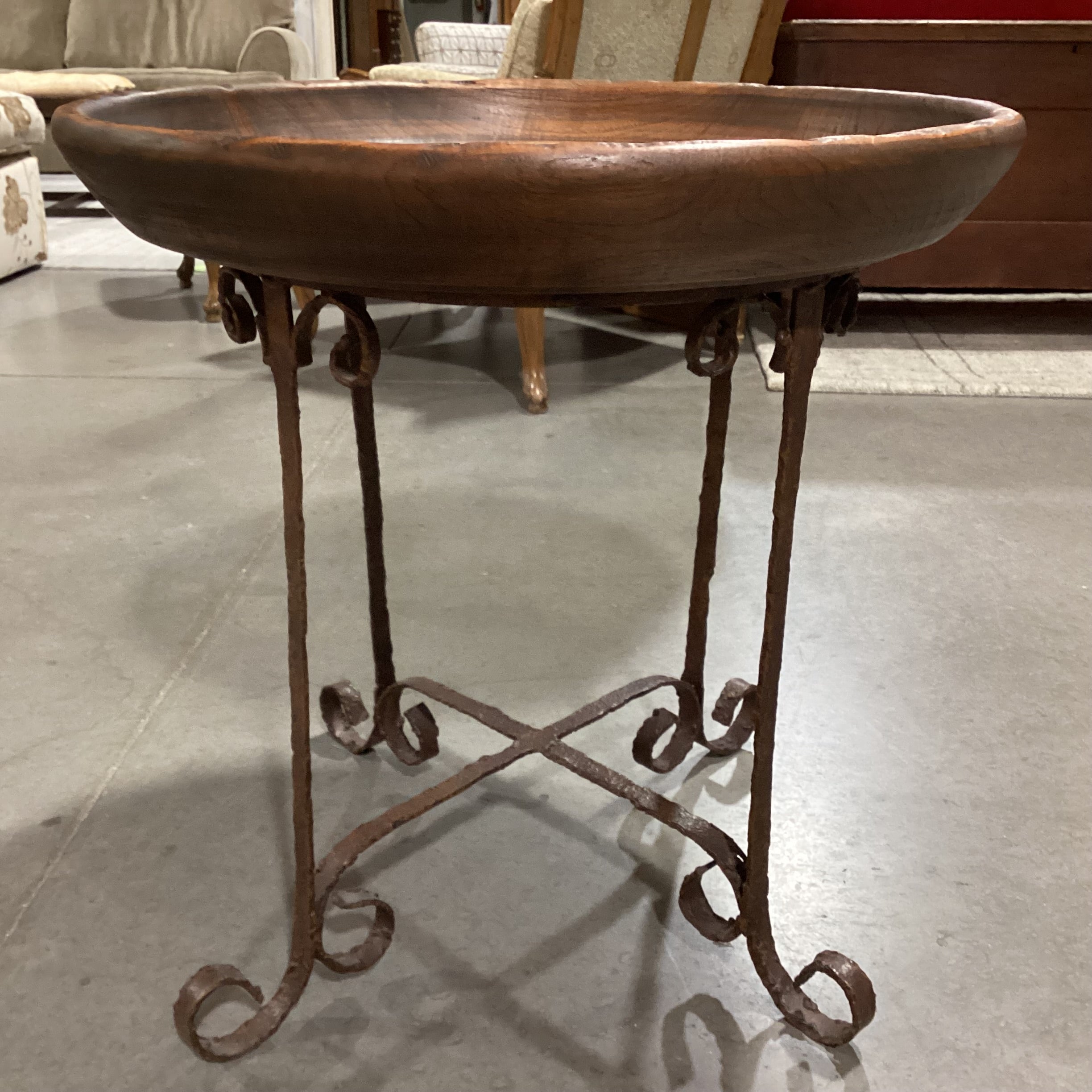 Rustic Round Tray with Bowtie & Iron Accent Table 25" Diameter x 25"