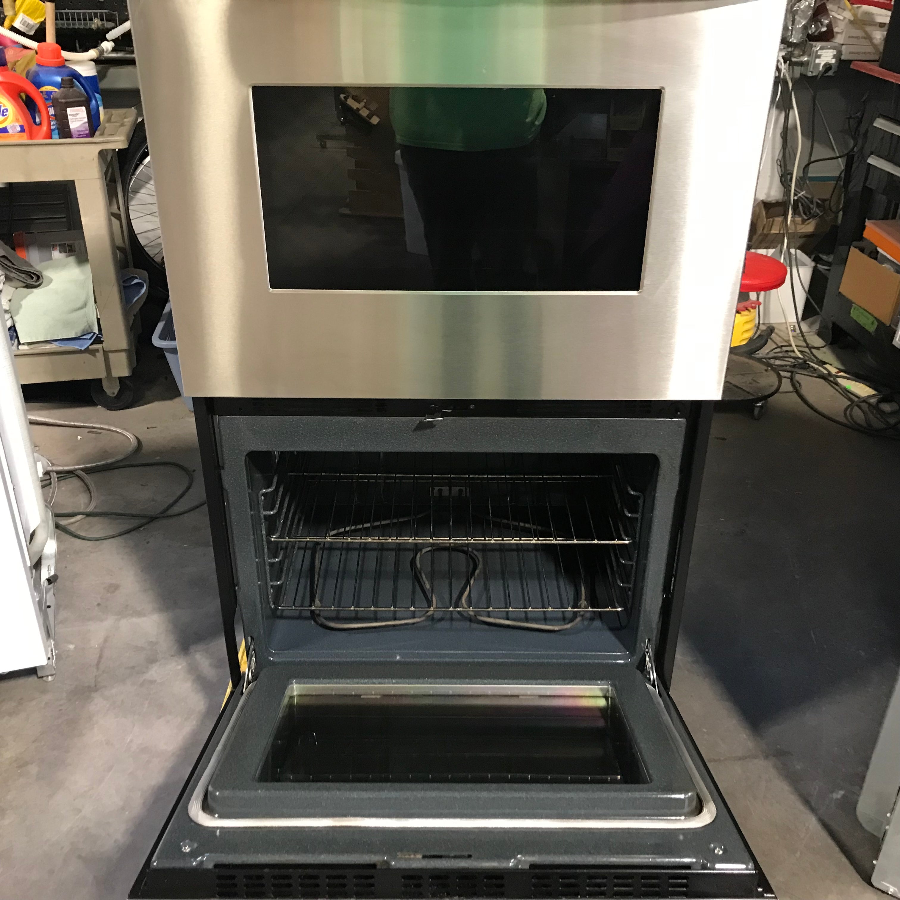 Thermador Stainless Steel Double Oven Wall Oven 30"x 25"x 51.5"