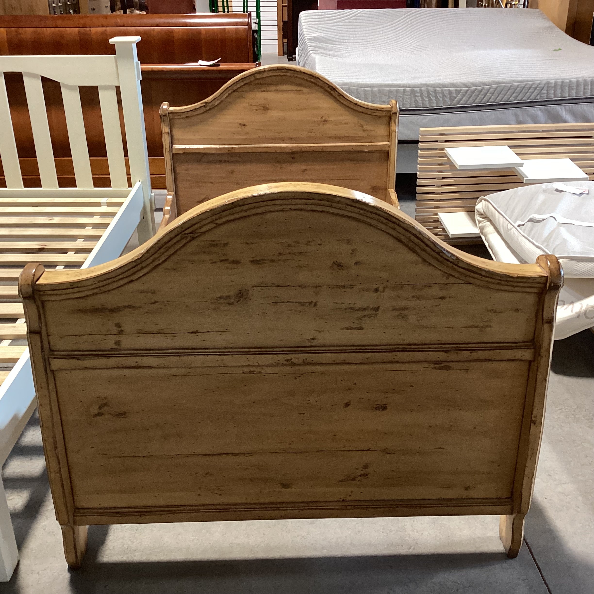 Twin Woodland Furniture Light Distressed Finish Carved Wood Bed Set 43"x 82"x 36"