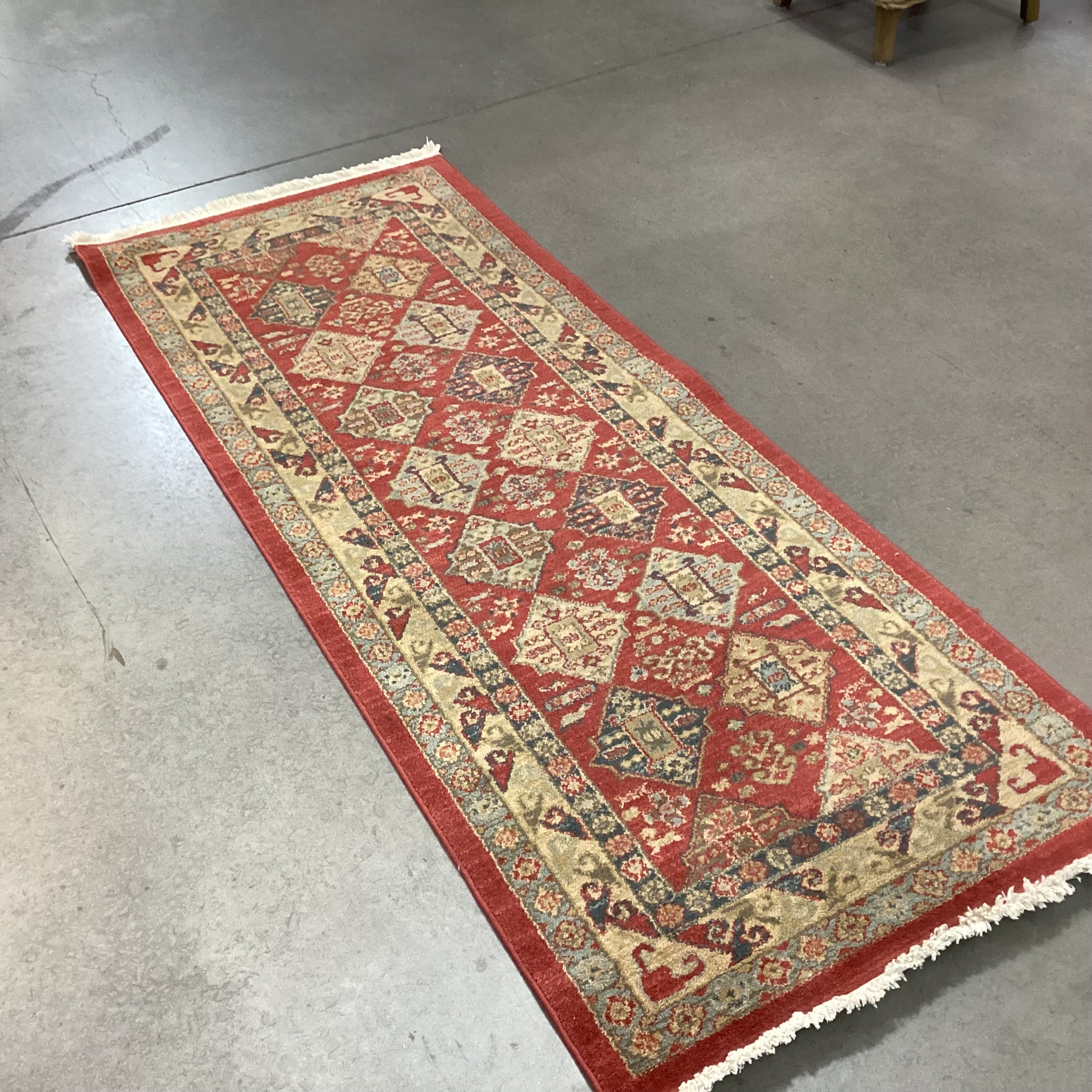 Unique Loom Serapi Collection Red Gold Poly Runner Rug 2' 8"x 6' 8"