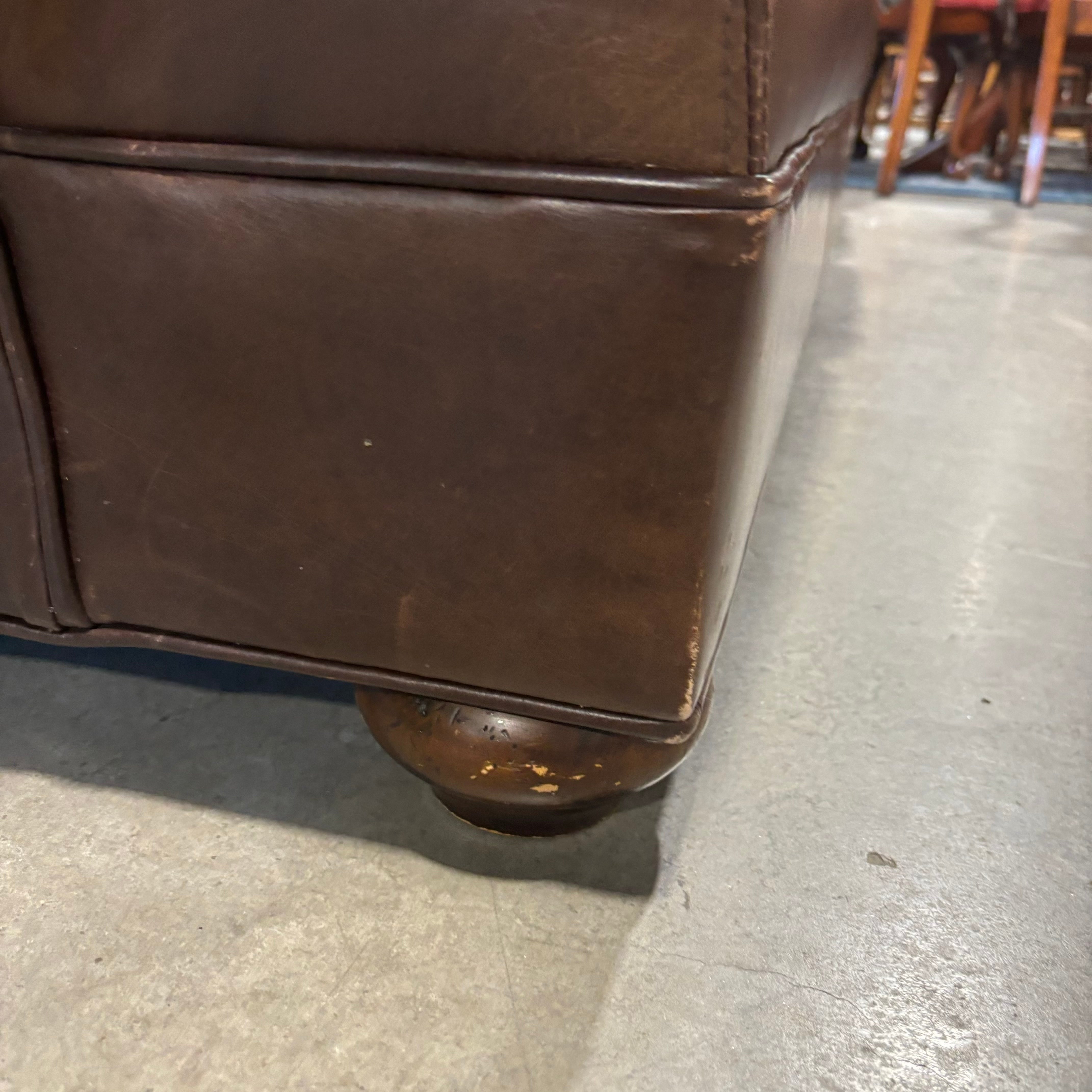 Vanguard Furniture American Bungalow Three Cushion Genuine Leather Sofa 84"x 36"x 30"