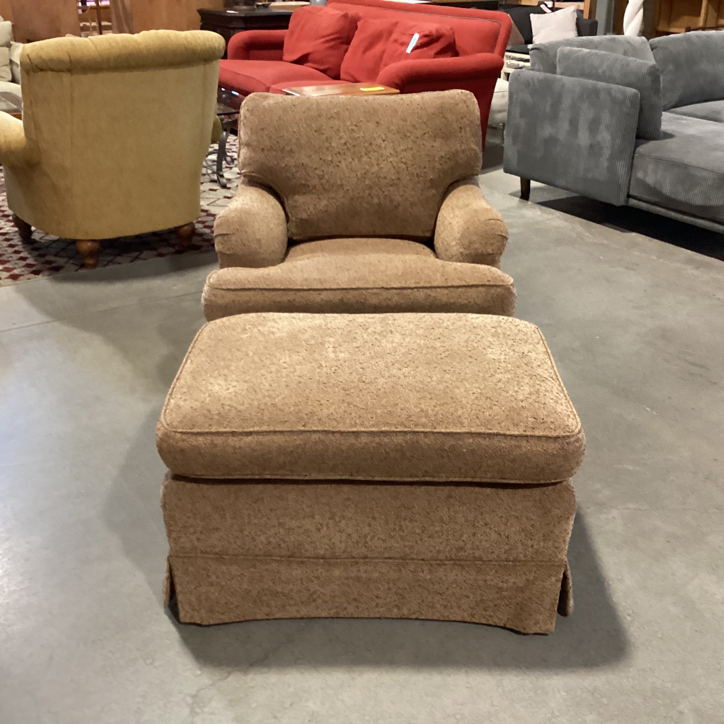 Brown Nubbed Woven With Ottoman Chair 35"x 38"x 32"