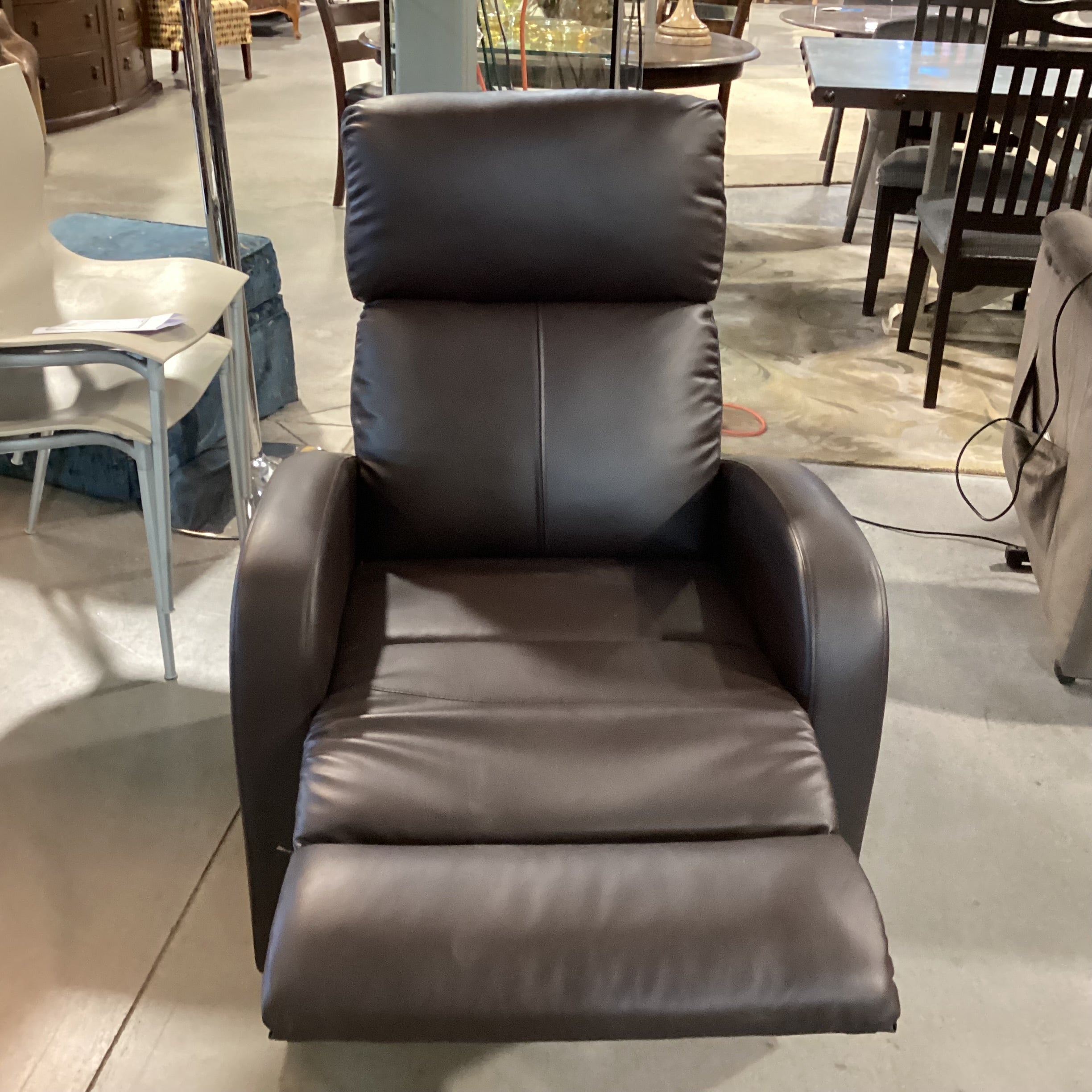 Faux Leather Manual Recliner Chair 29"x 34" to 50"x 41"