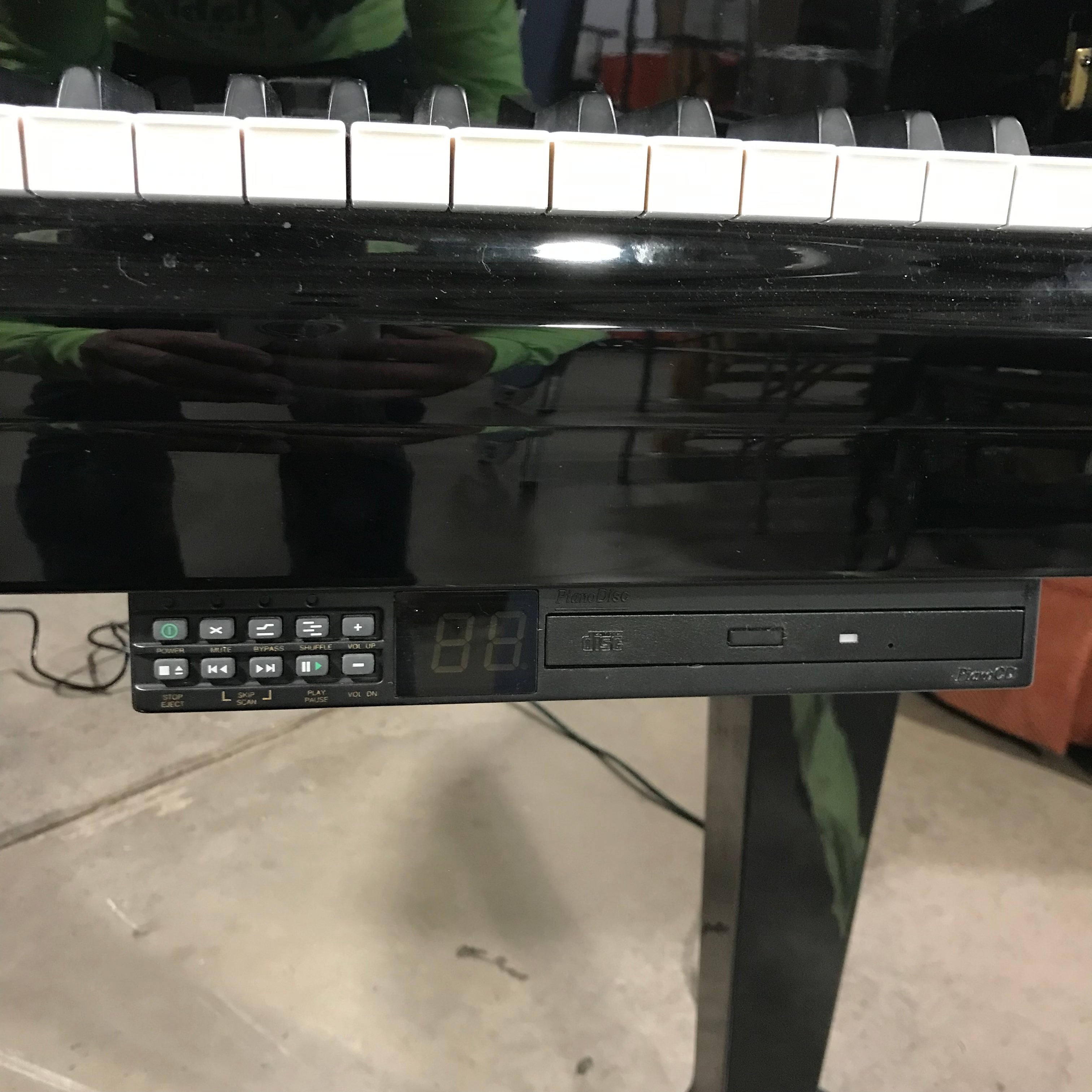 Falcone Piano Baby Grand GF-42 Black EBY-PL Serial ID8220 Self Playing Piano Plus Bench and Some Player CDs