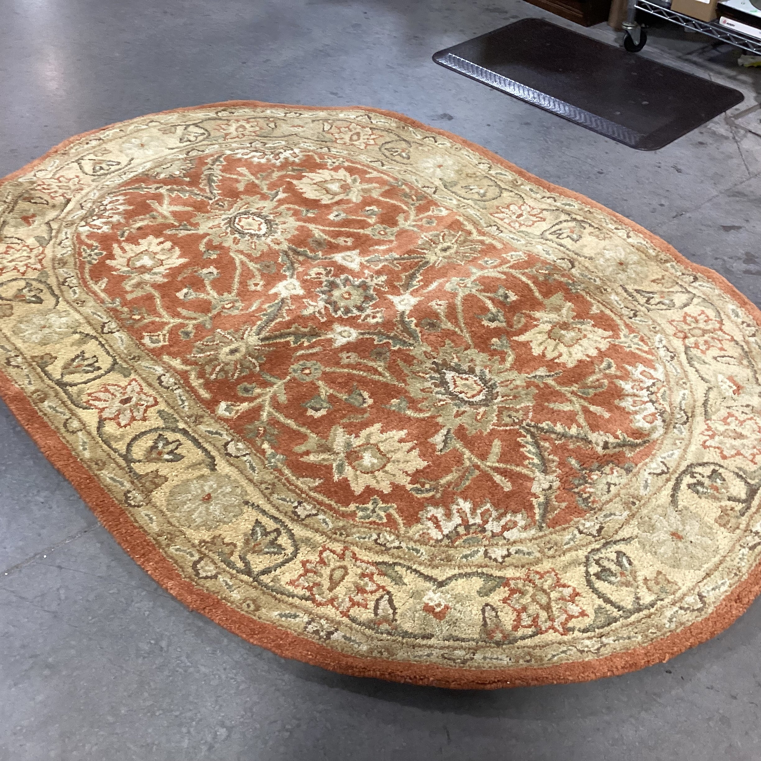 Safavieh Antiquity Rust Gold Oval Wool Pile Rug 4'6"x 6'6"
