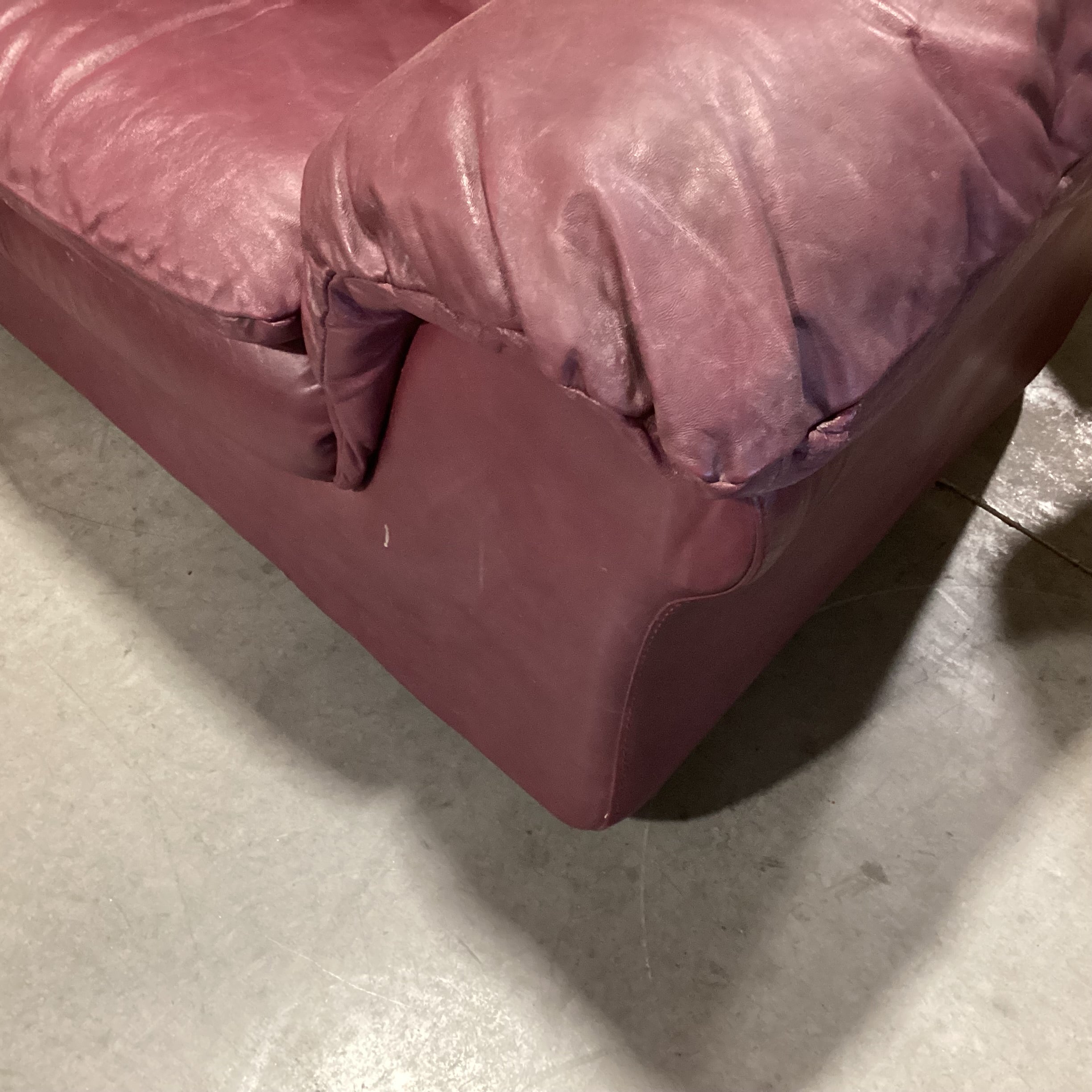 Burgundy Leather 3 Piece Sectional 85"x 85"x 37"