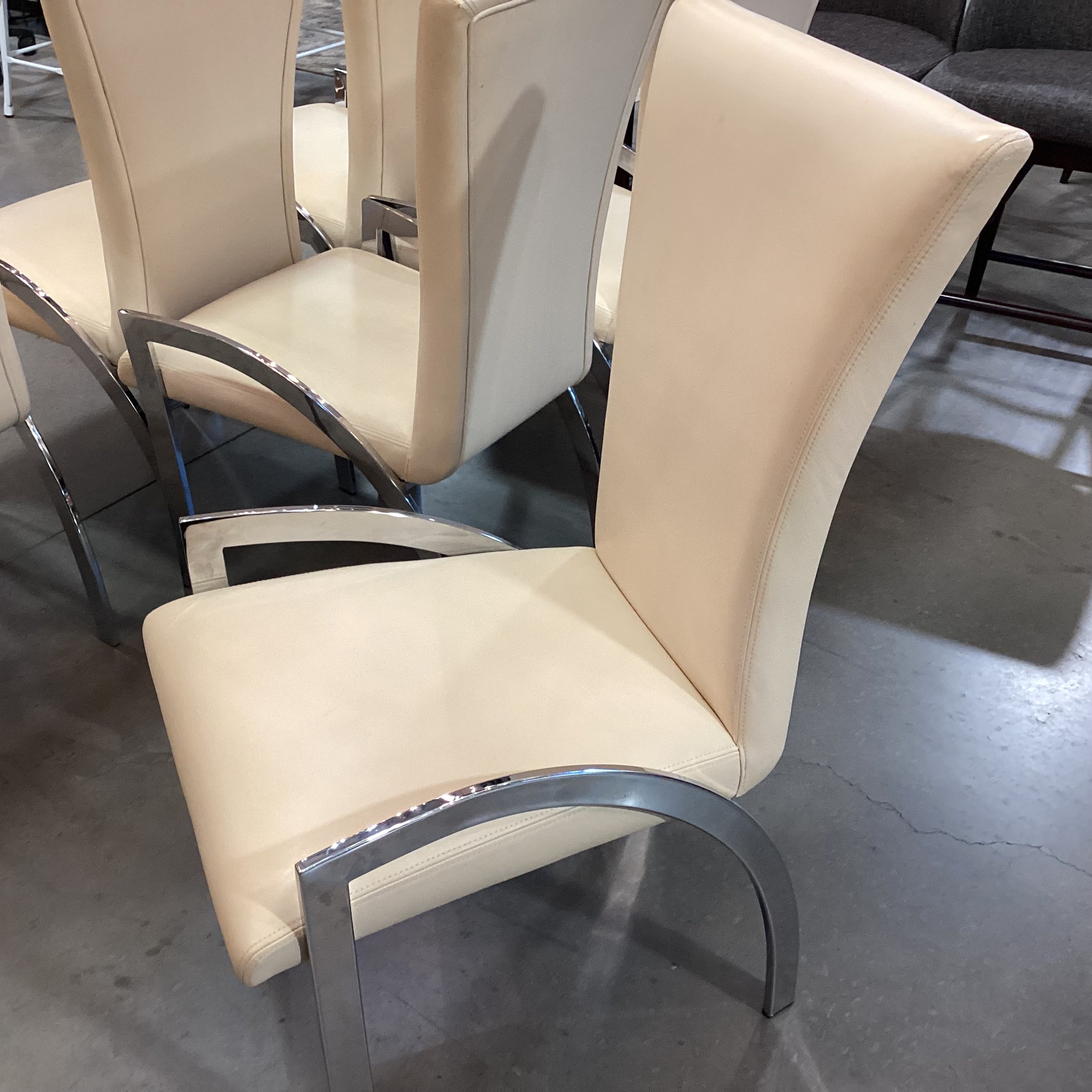 SET of 6 Elite Manufacturing Modern Blonde Leather & Chrome Dining Chairs 20"x 24"x 40"