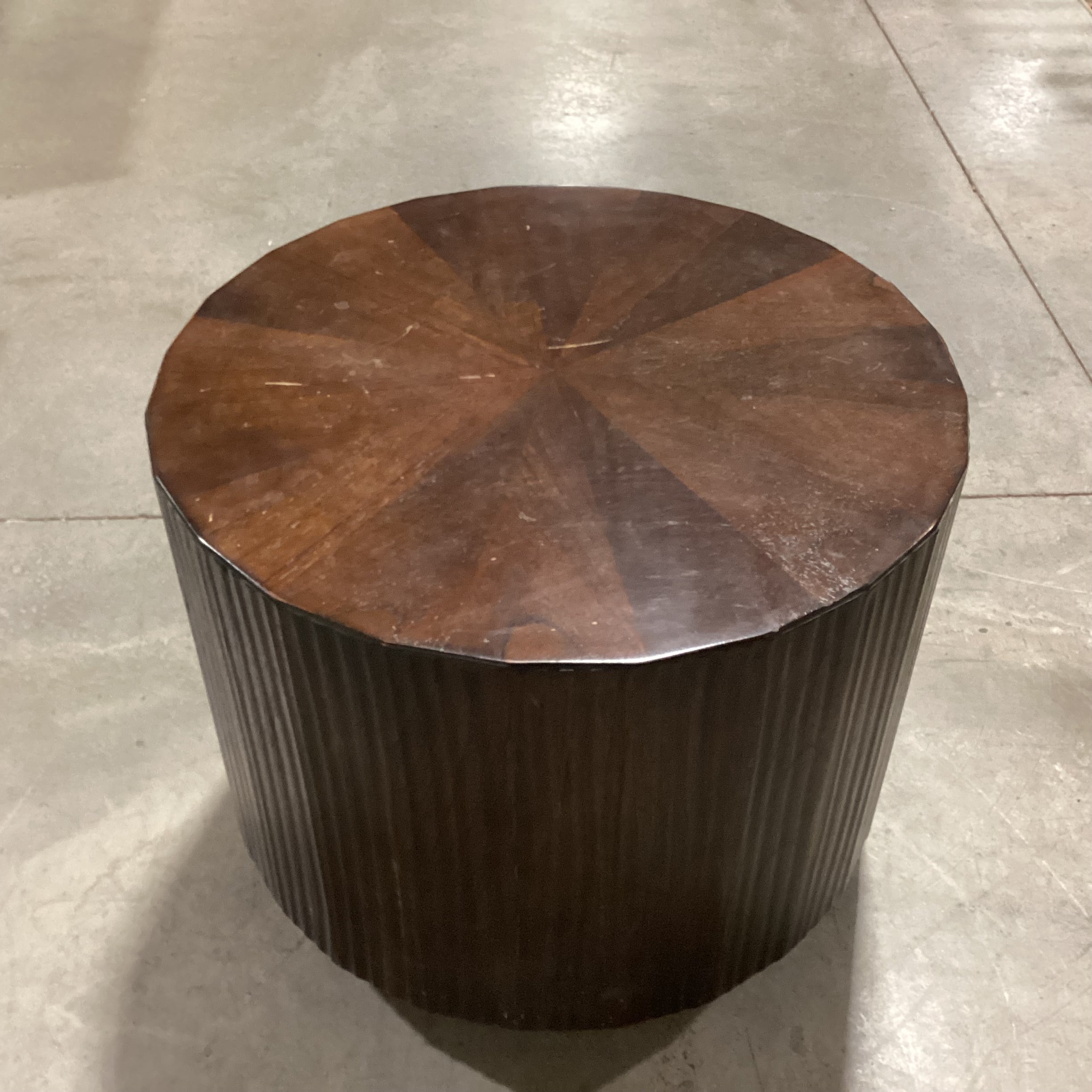 Finished Wood & Veneer Round with Ribbed Sides End Table 25" Diameter x 20"