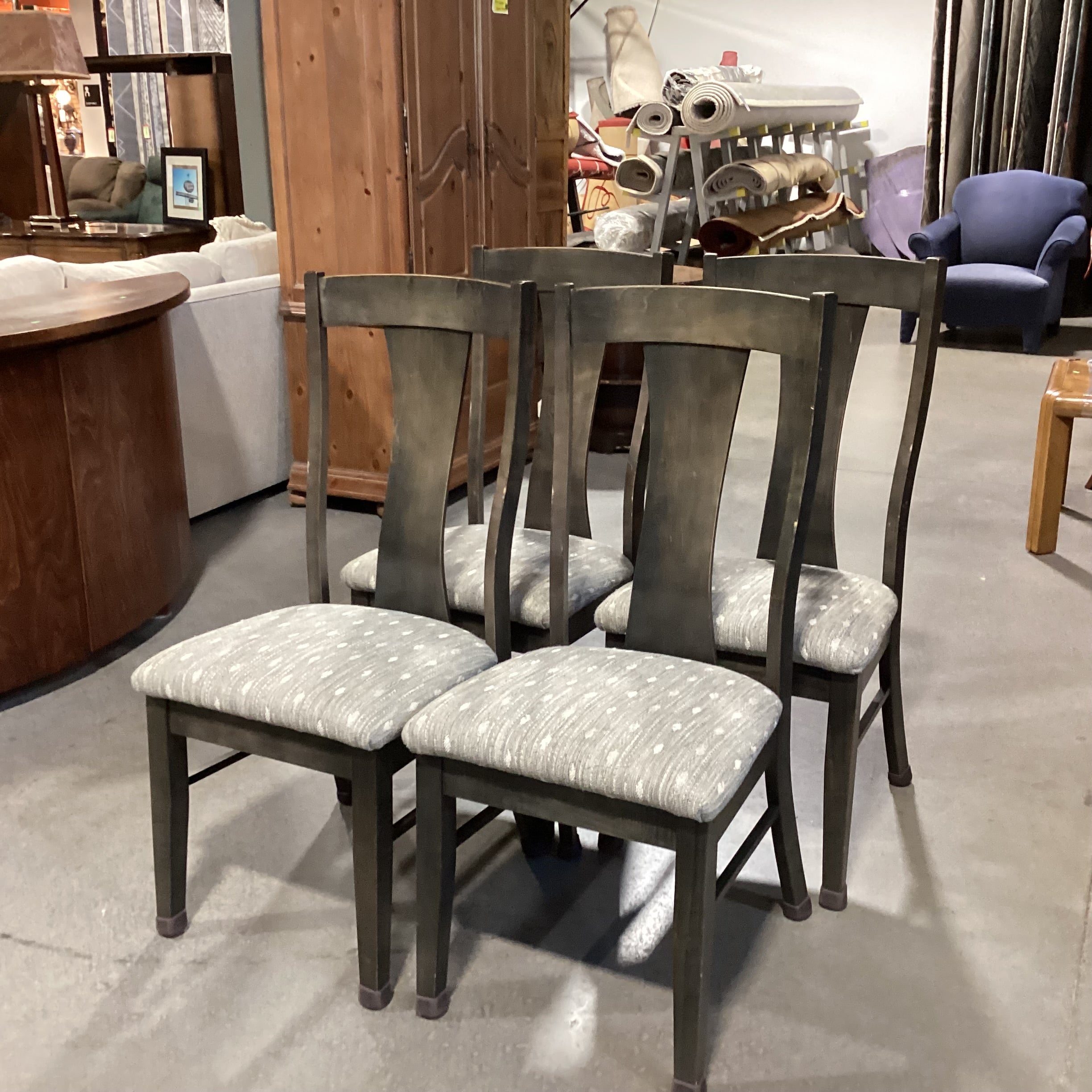 SET of 4 Bassett Dark Washed Finish Wood & Grey Cream Woven Seat Dining Chairs 19"x 20"x 42"