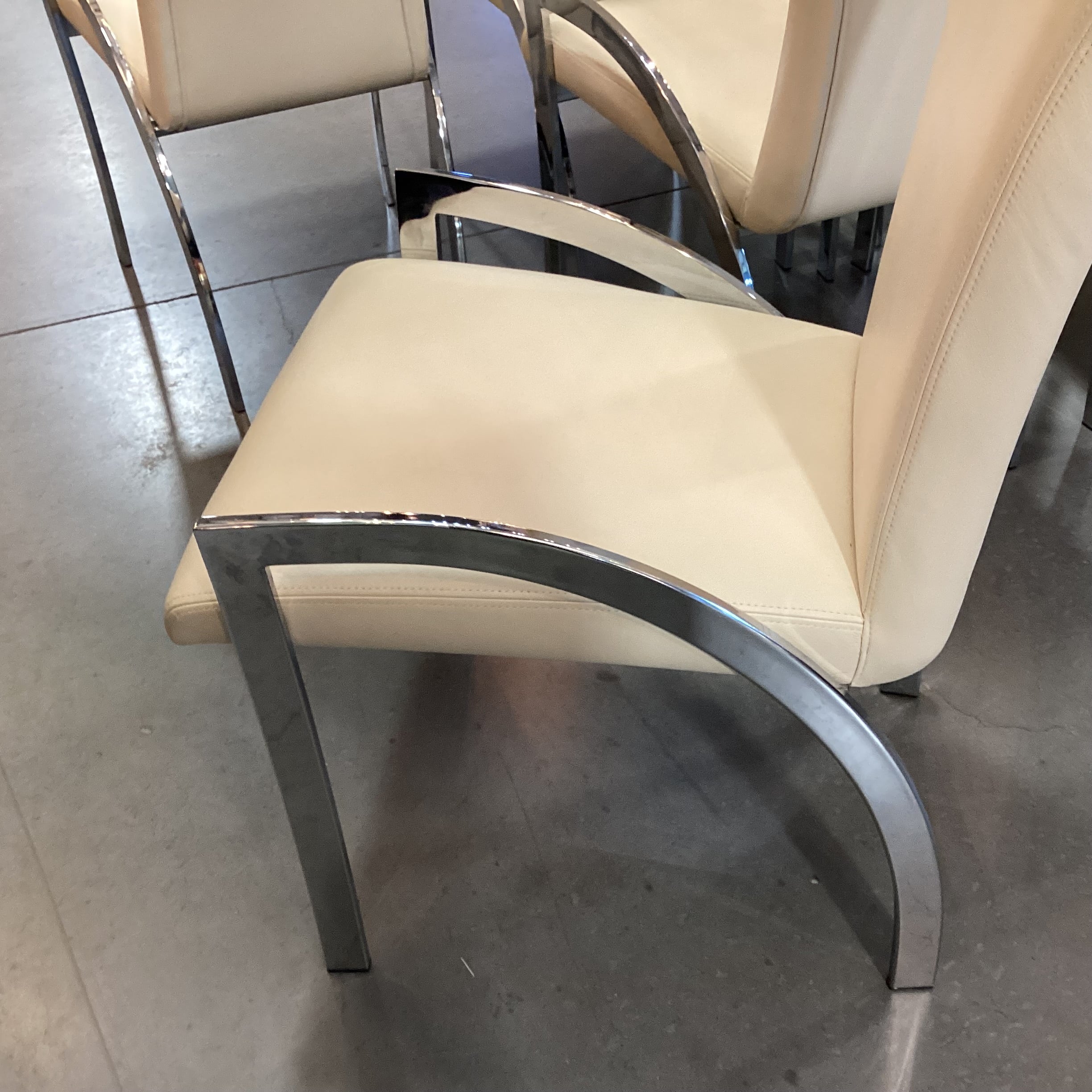 SET of 6 Elite Manufacturing Modern Blonde Leather & Chrome Dining Chairs 20"x 24"x 40"