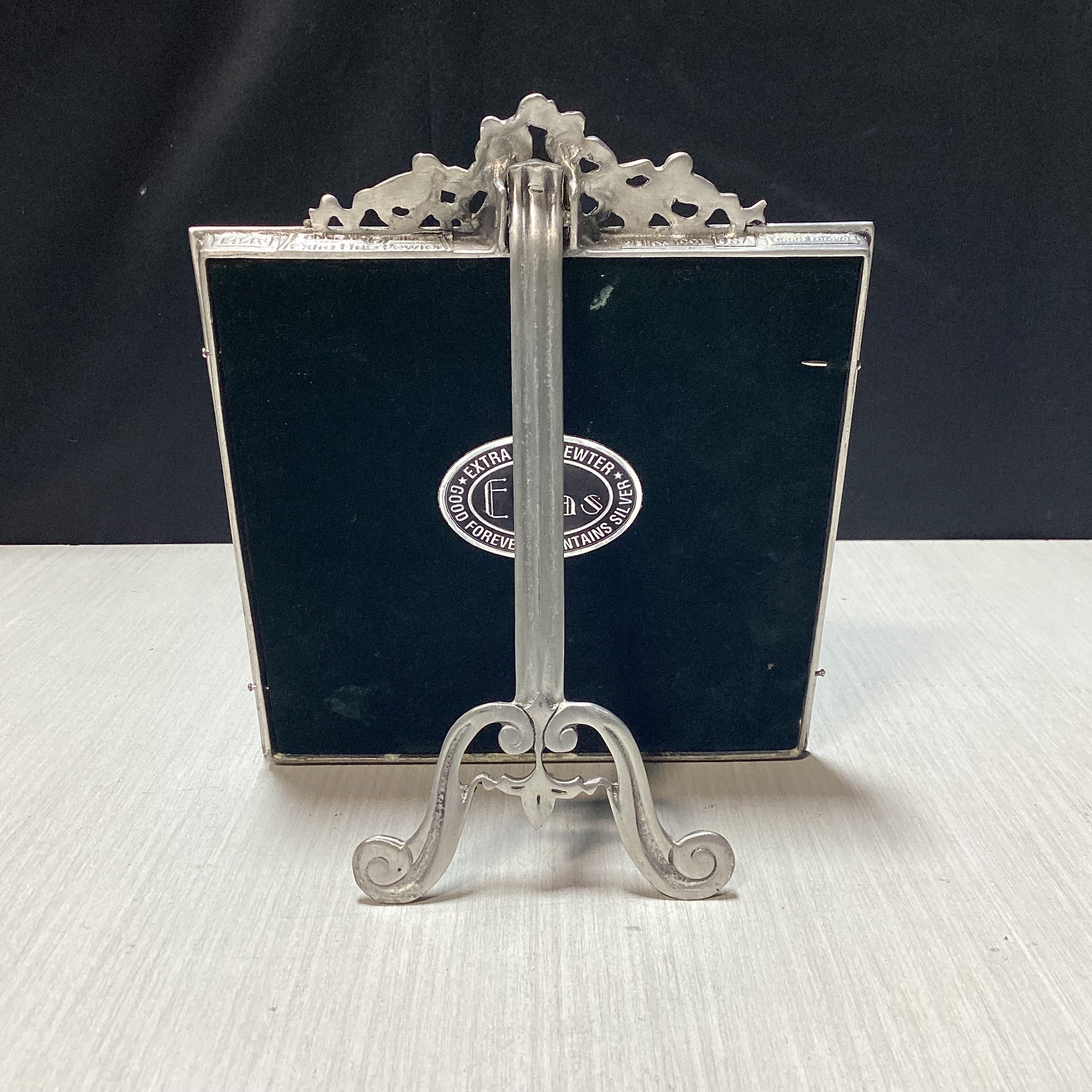 Elias Extra Fine Pewter Silver Frame With Floral Detail 5.5" x 5.5"