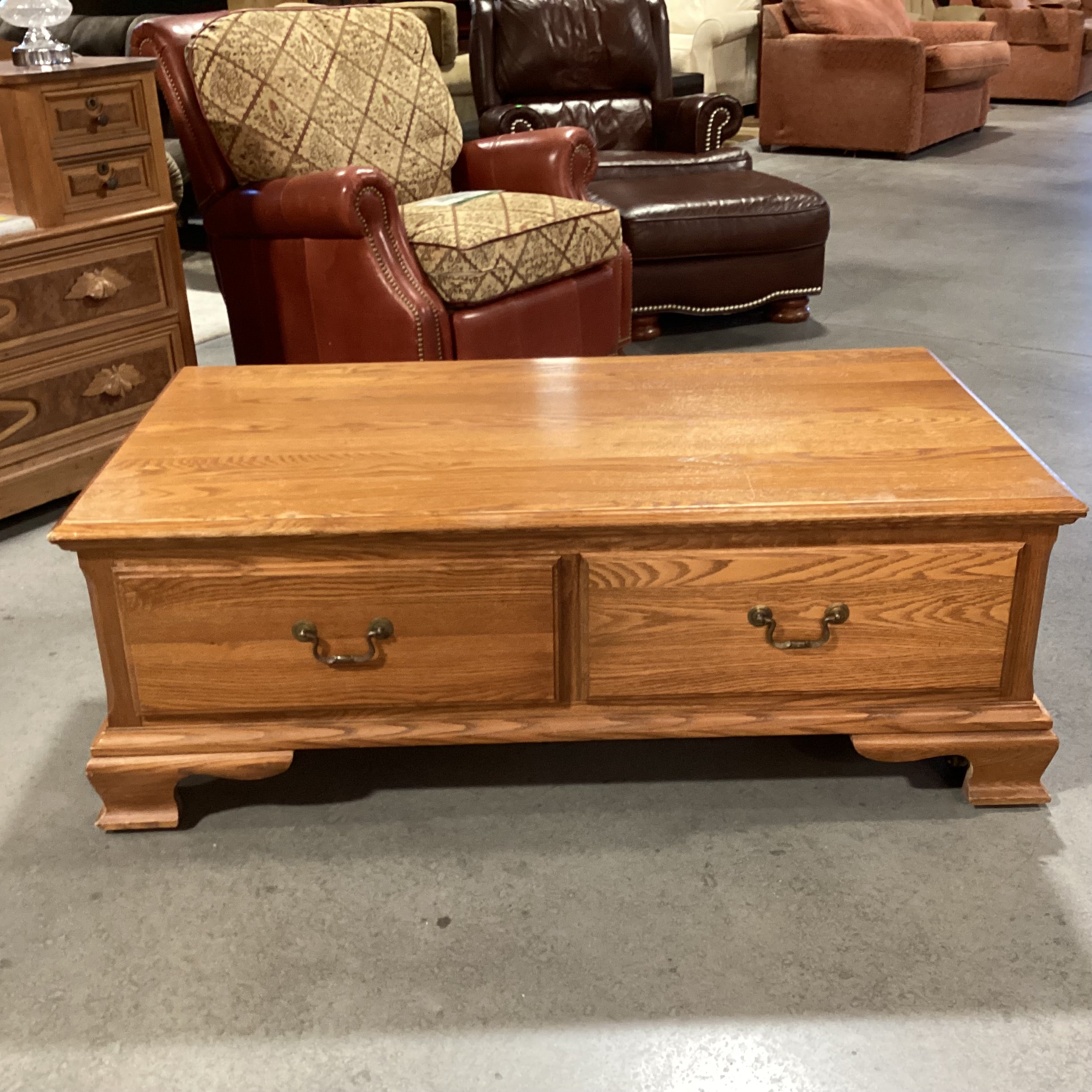 Pennsylvania House Finished Oak 2 Drawer Coffee Table