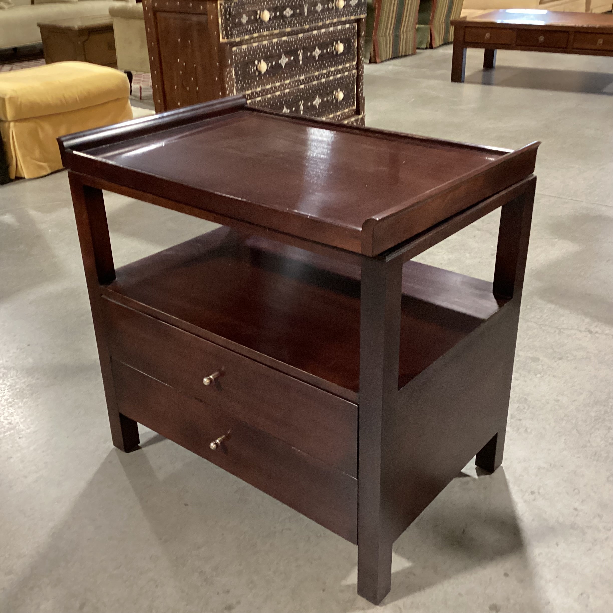 Baker Furniture Mahogany 2 Drawer with Open Shelf & Tray Top End Table 30.5"x 20"x 29.5"