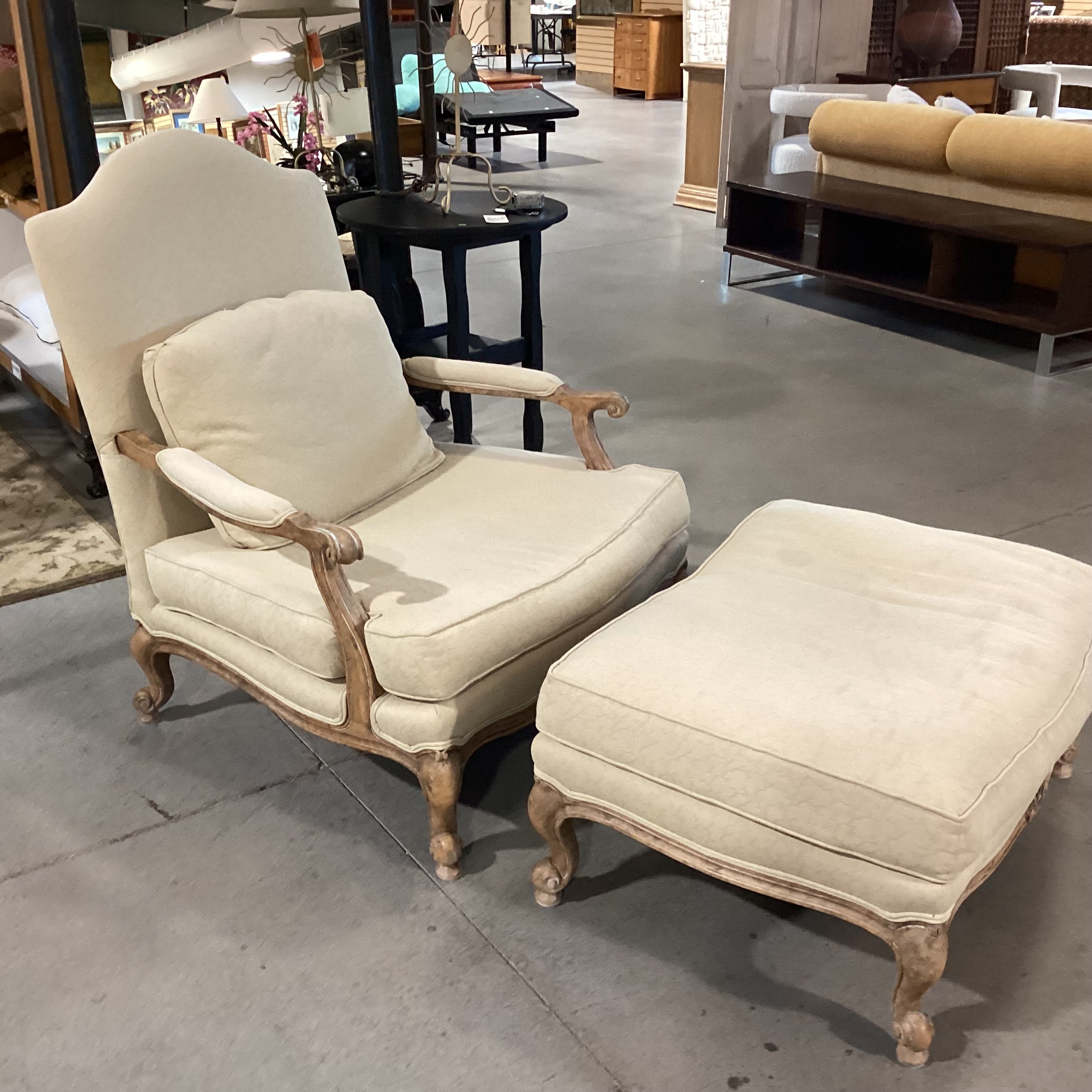 French Provincial Style Carved Antiqued Washed Wood & Wheat Raised Texture with Ottoman Chair 36"x 38"x 42"