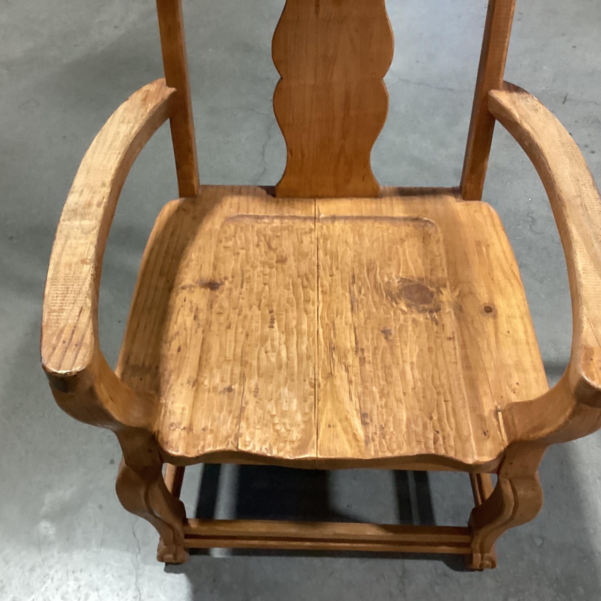 Vintage Natural Carved Wood with Green Cushion Chair 30"x 27"x 41"