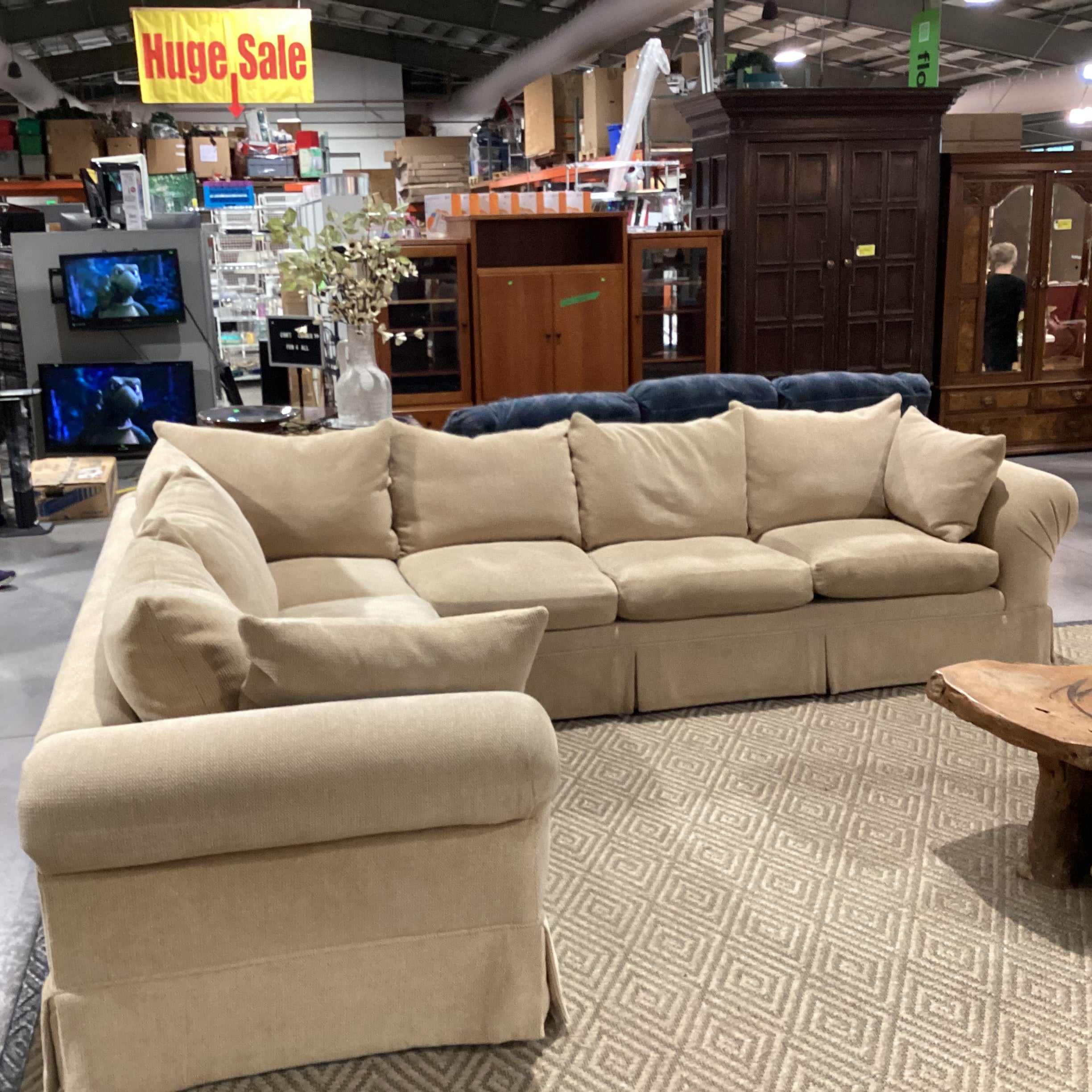 Kreiss Collection Wheat Chenille Woven Roll Arm Down Mix 2 Piece Sectional 108"x 131"x 39"x 29"